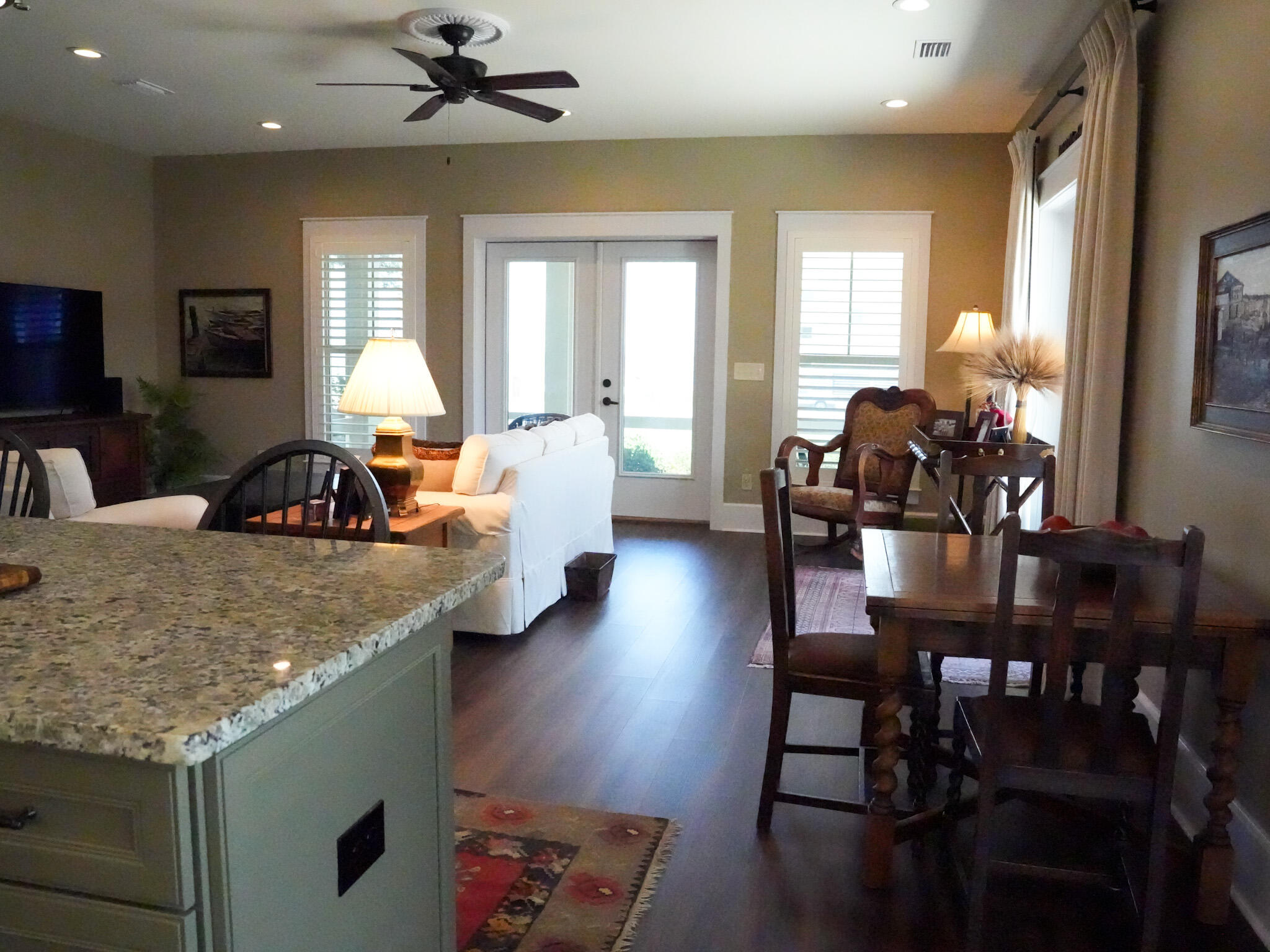 NO RECORDED SUBDIVISION - Residential