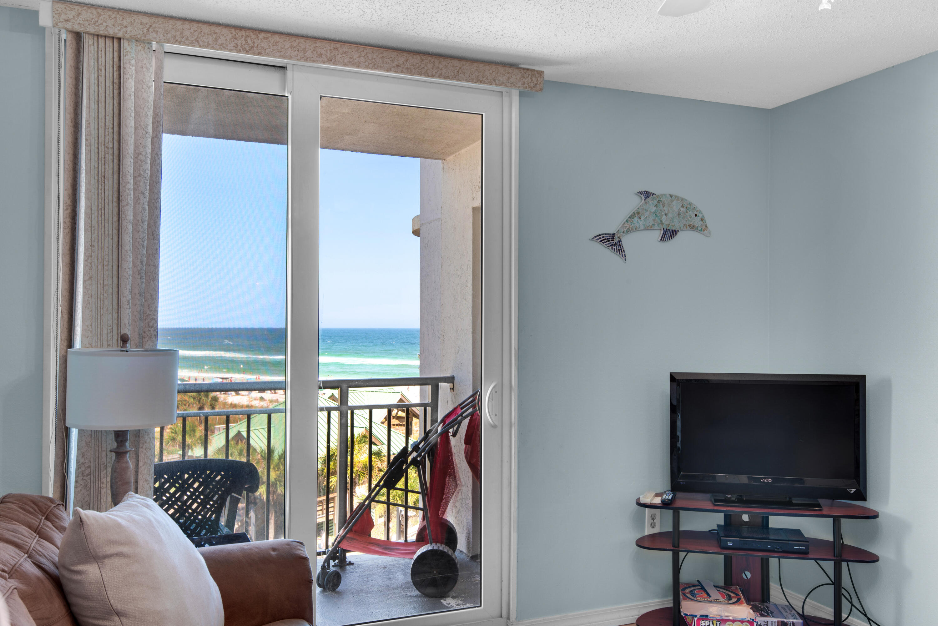 NAUTILUS CONDO - Residential