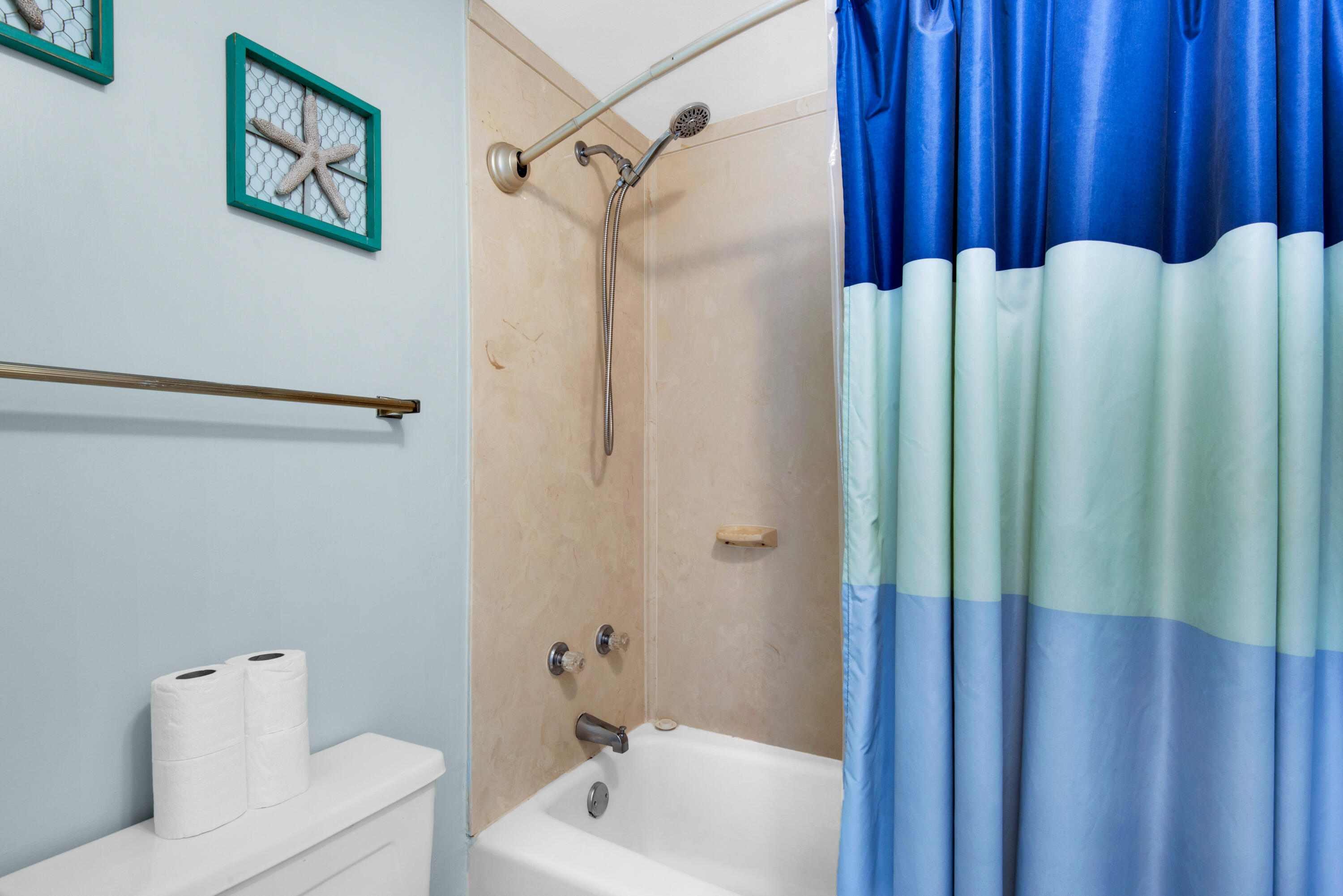 NAUTILUS CONDO - Residential