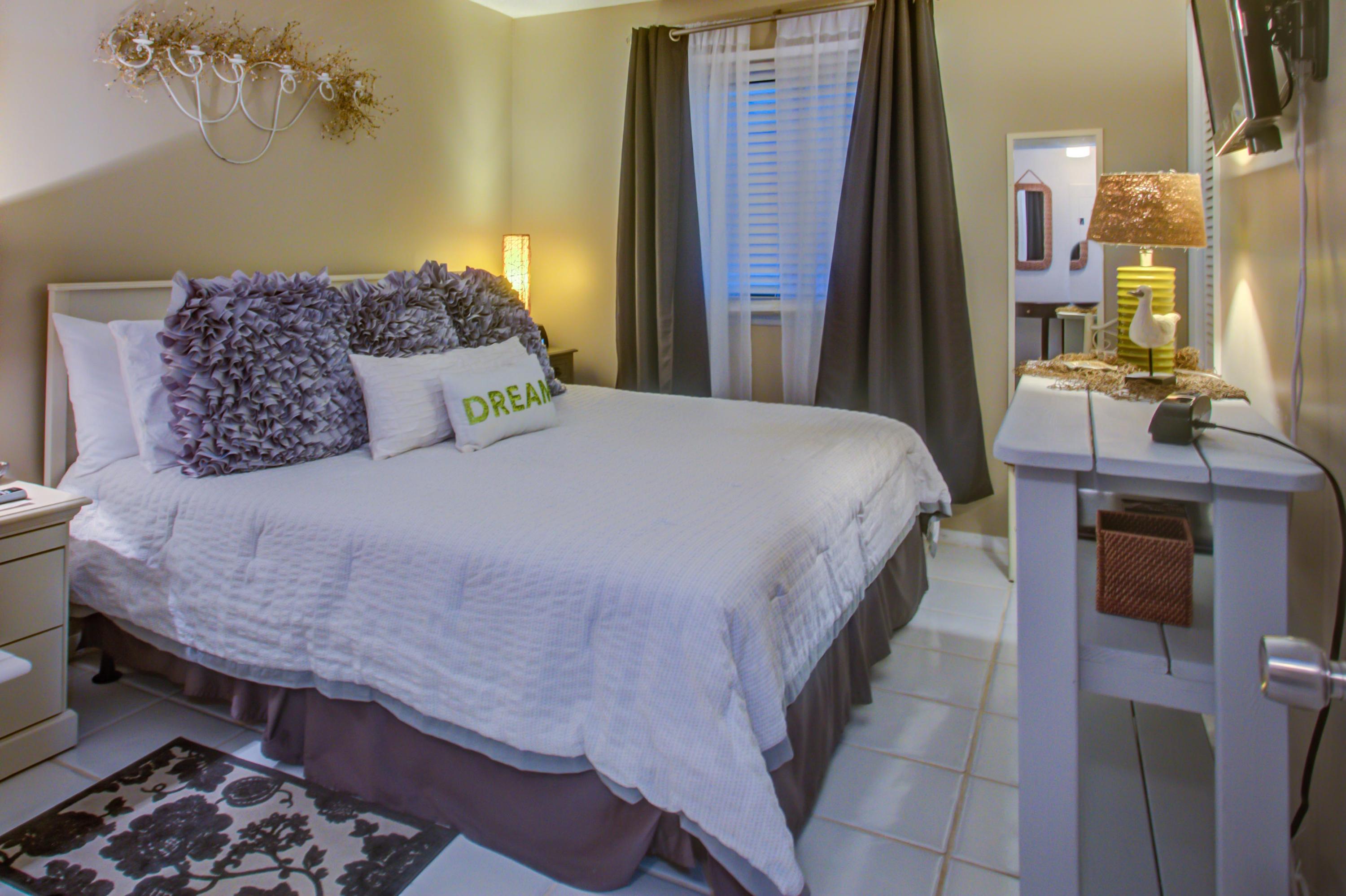 SAND CLIFFS CONDO - Residential