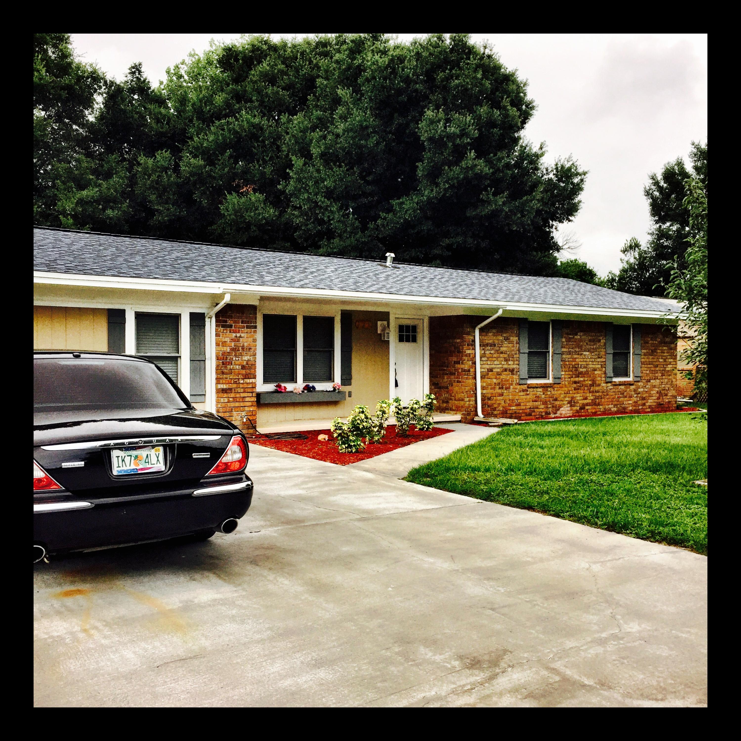 Gorgeous totally renovated home within walking distance to FWB HS. New roof & copper wiring. Beautiful kitchen with soft close cabinets, stainless steel appliances & quartz countertops. Oversized tile floors and engineered wood floors. New doors, trim, blinds, ceiling fans, & lighting. Very open floor plan & spacious bedrooms. Large laundry room for plenty of storage space. Fully fenced back yard. Beautiful bathroom vanities. Large rear deck with a built-in bench. Newer sprinkler system in rear yard and newer rear privacy fence. Newer rear patio + bench. Won't last long at this price and location!!!