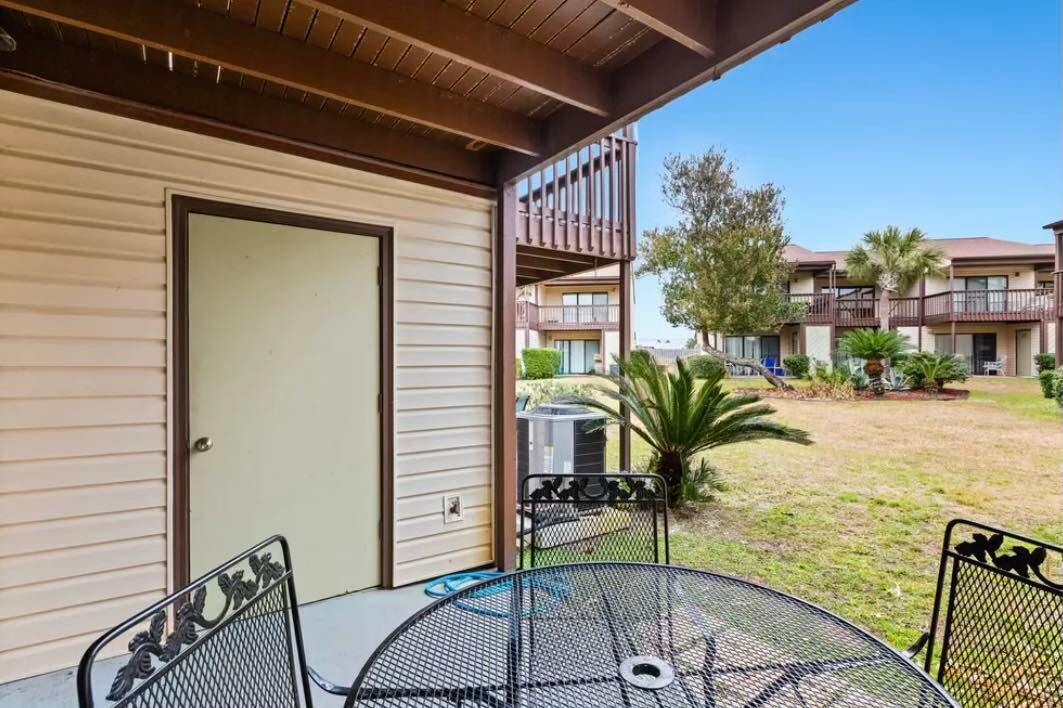 PORTSIDE CONDO - Residential