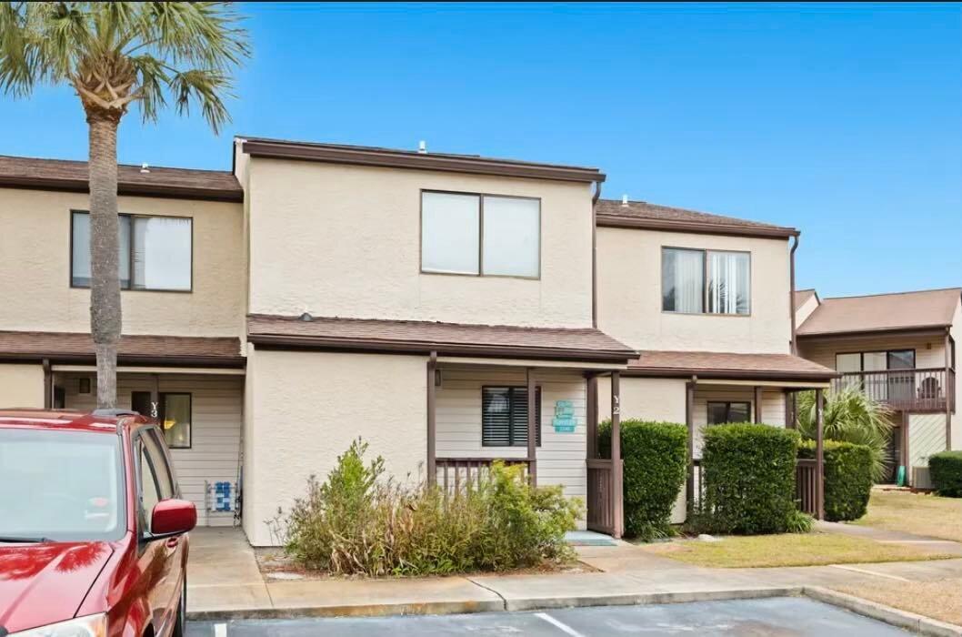 PORTSIDE CONDO - Residential