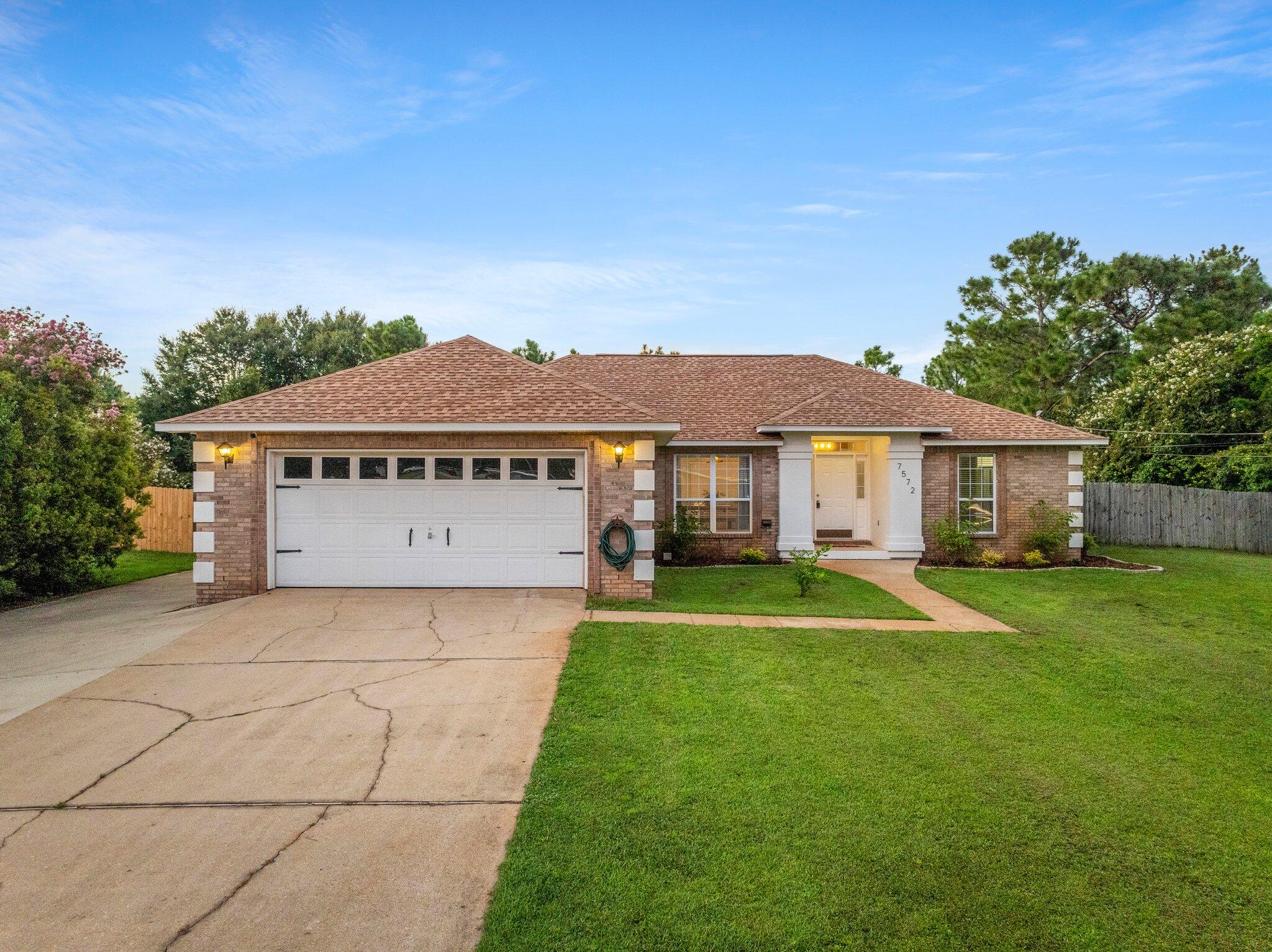 HOLLEY BY THE SEA - Residential