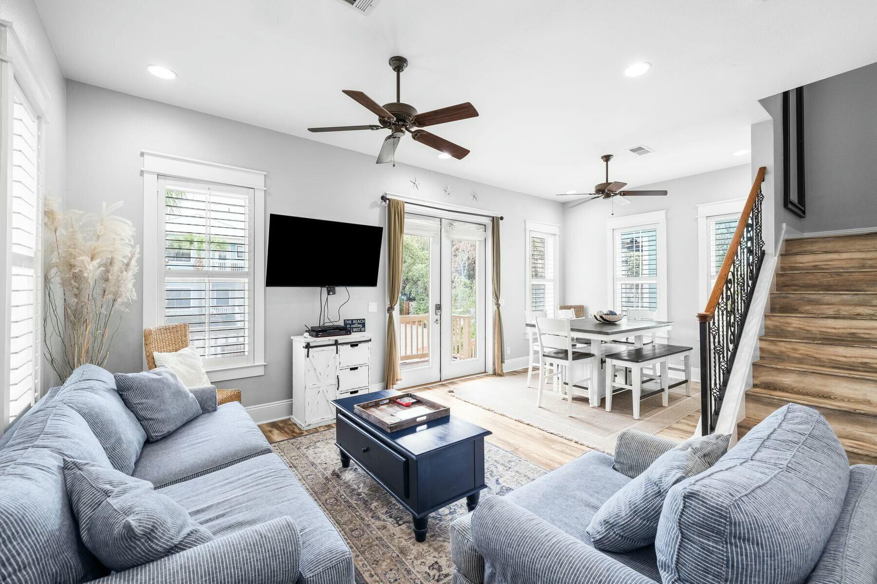 BEACH NEST S/D - Residential