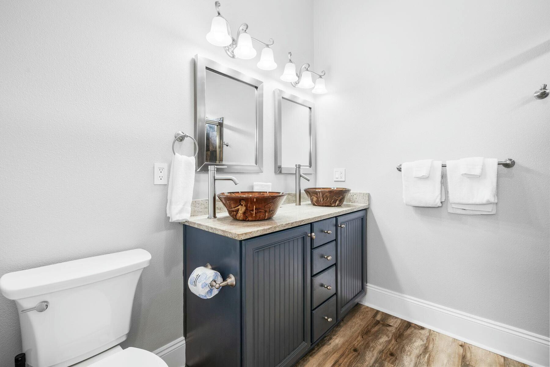 BEACH NEST S/D - Residential