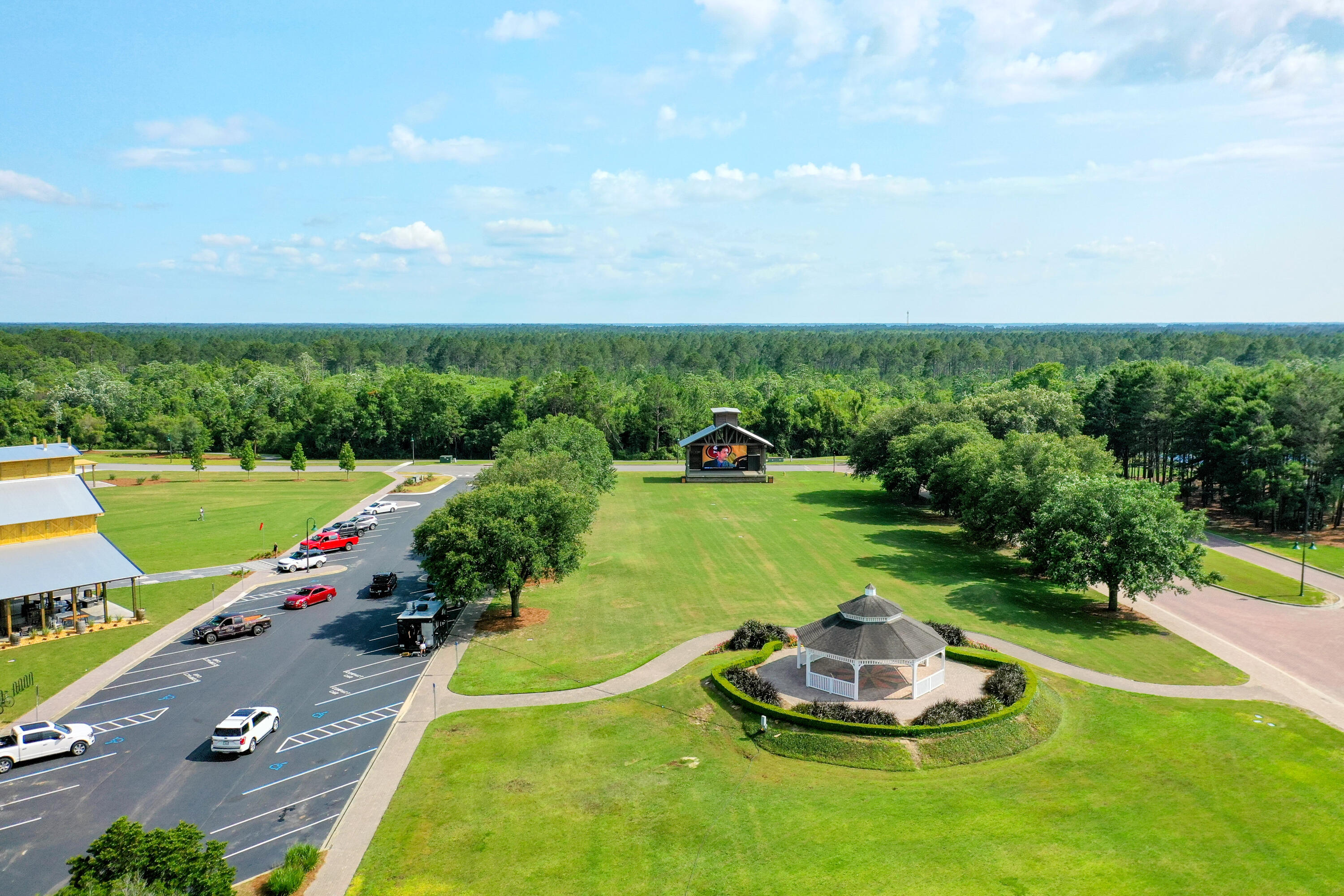 HAMMOCK BAY - Residential