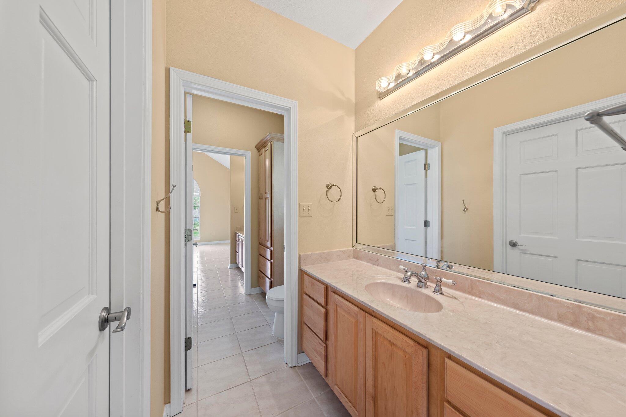 COUNTRY CLUB ESTATES PH 2 - Residential