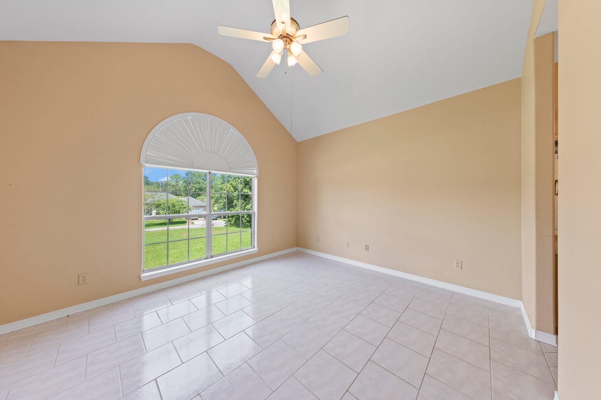 COUNTRY CLUB ESTATES PH 2 - Residential