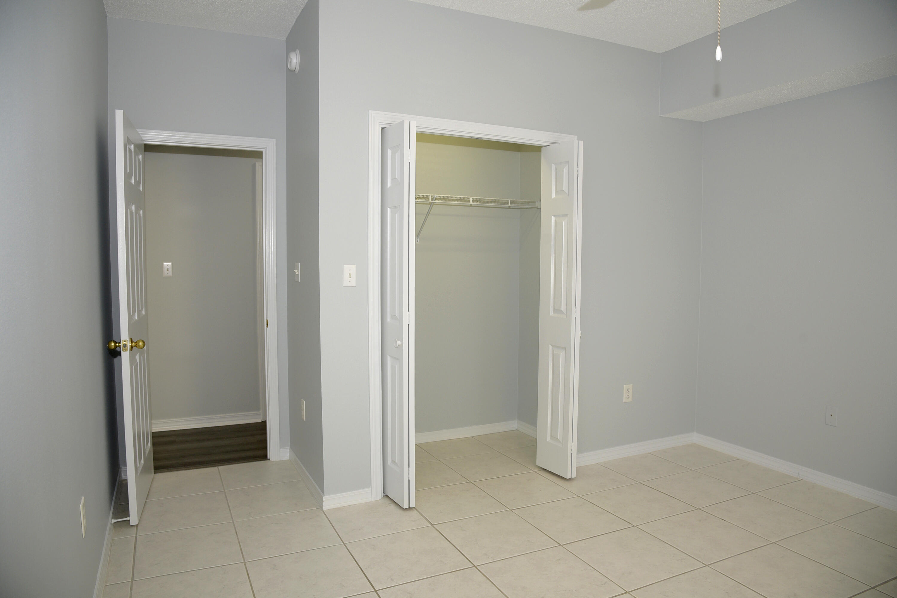 THE OAKS AT NICEVILLE PH II - Residential Lease