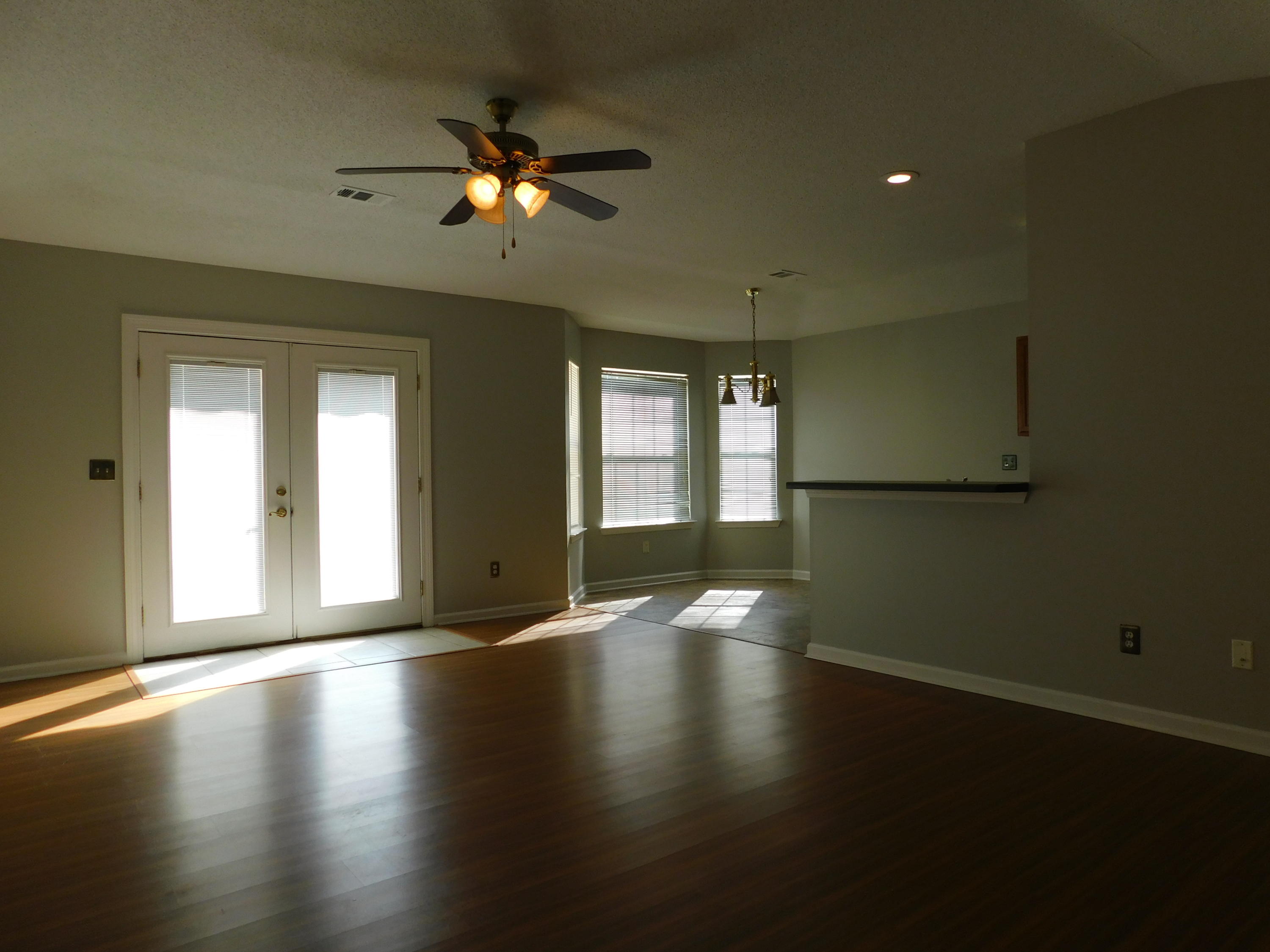 HARLAN SQUARE S/D - Residential