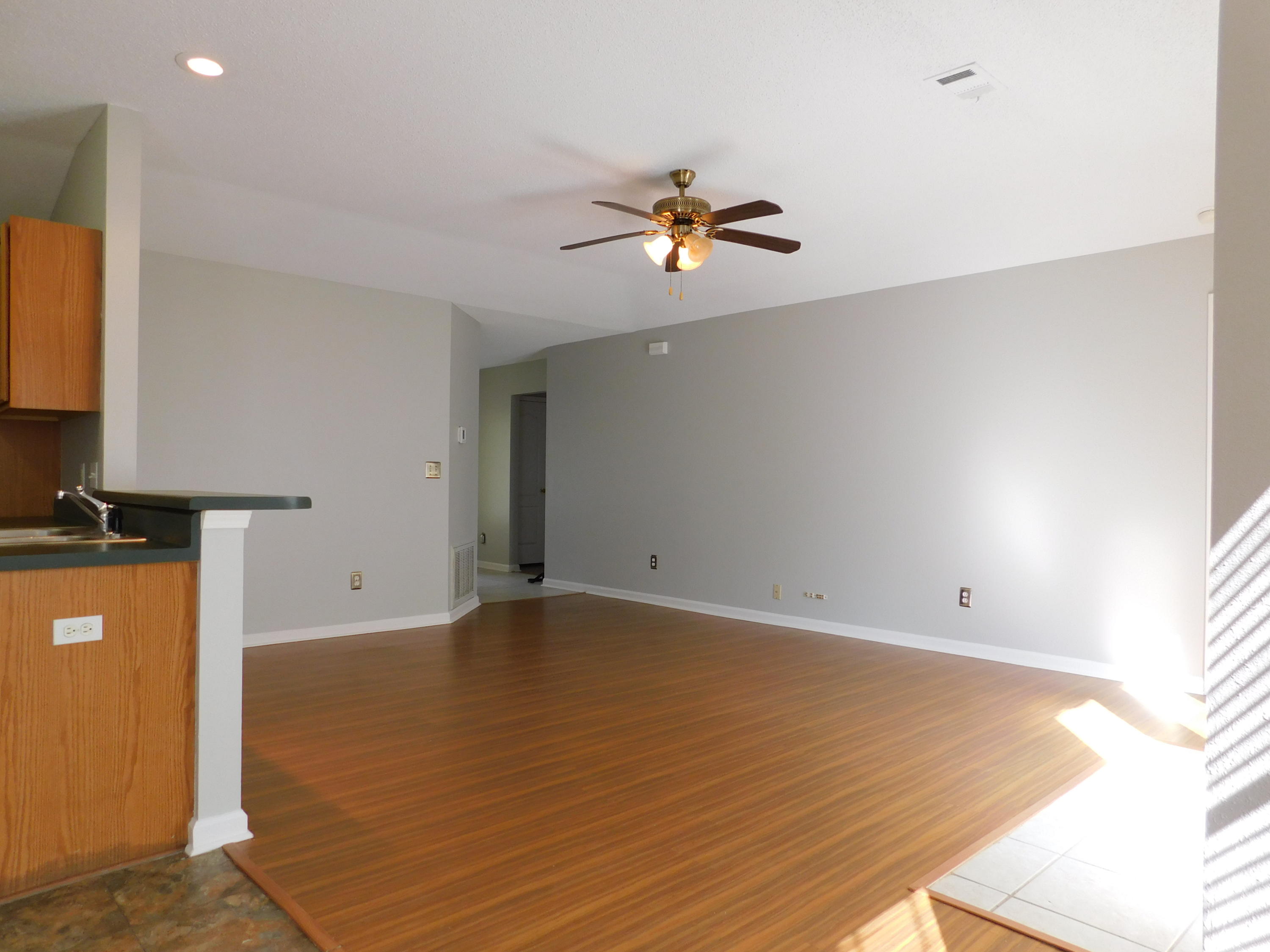 HARLAN SQUARE S/D - Residential
