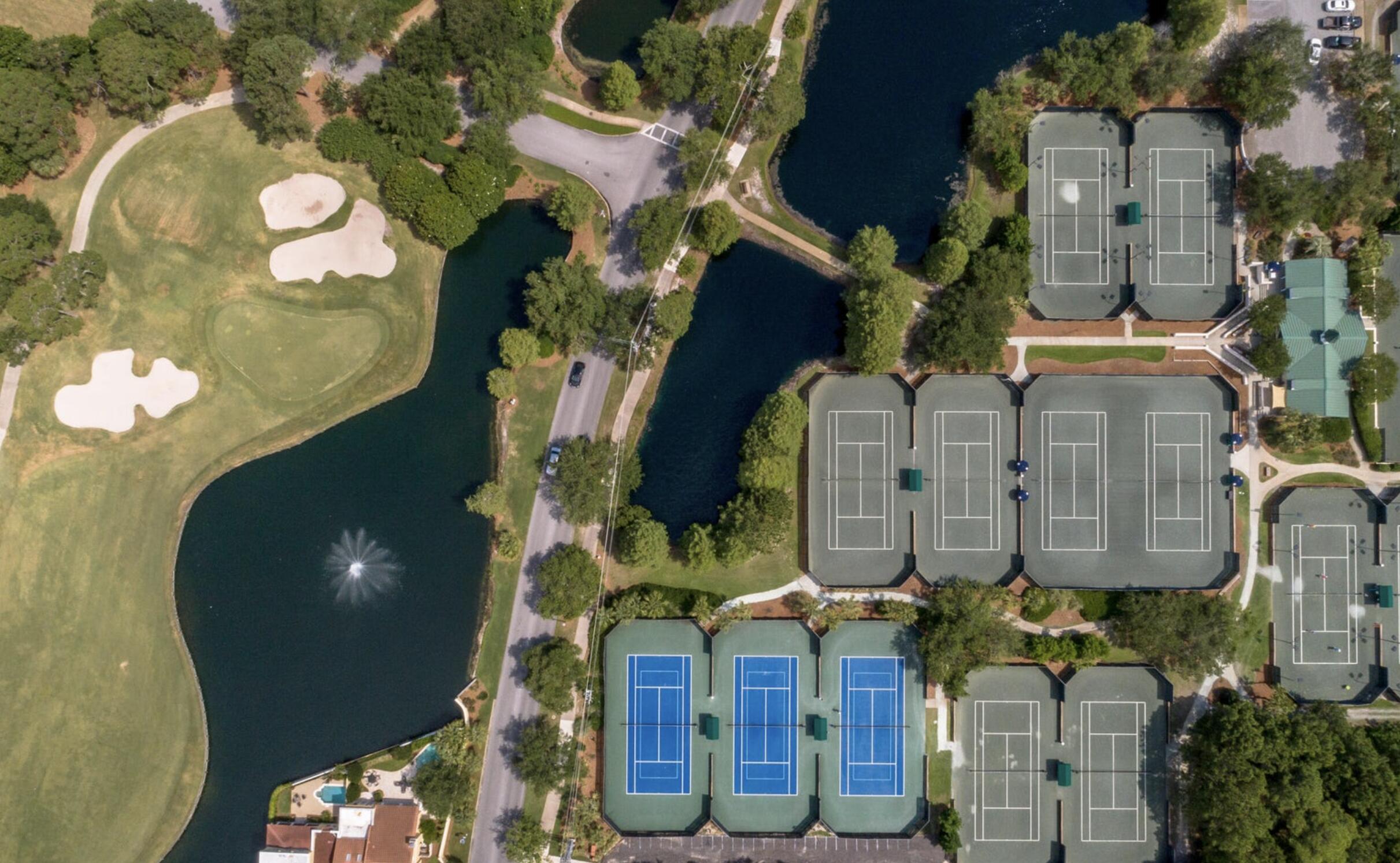 BAYSIDE CONDO SANDESTIN - Residential