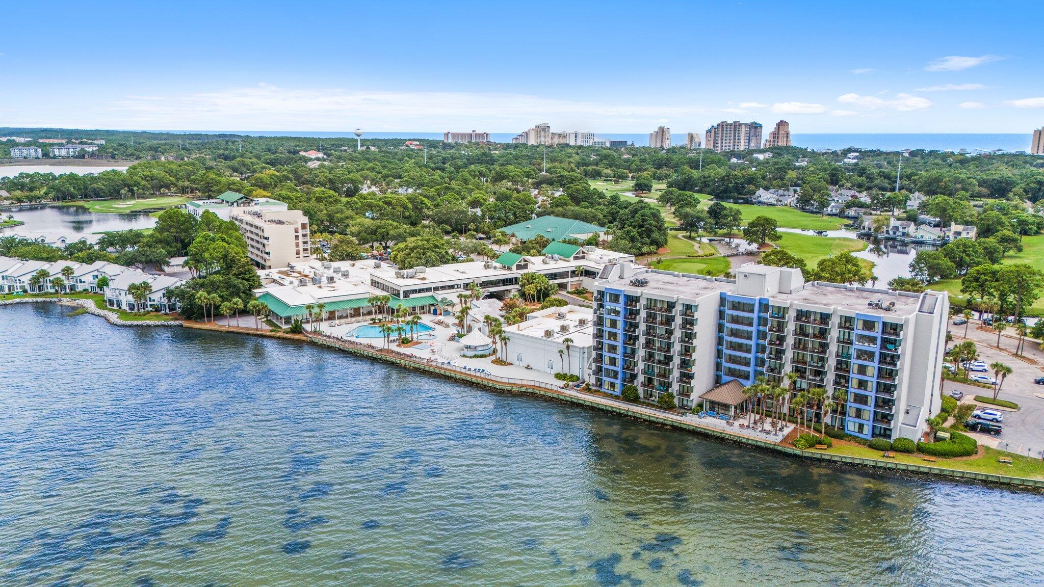 BAYSIDE CONDO SANDESTIN - Residential