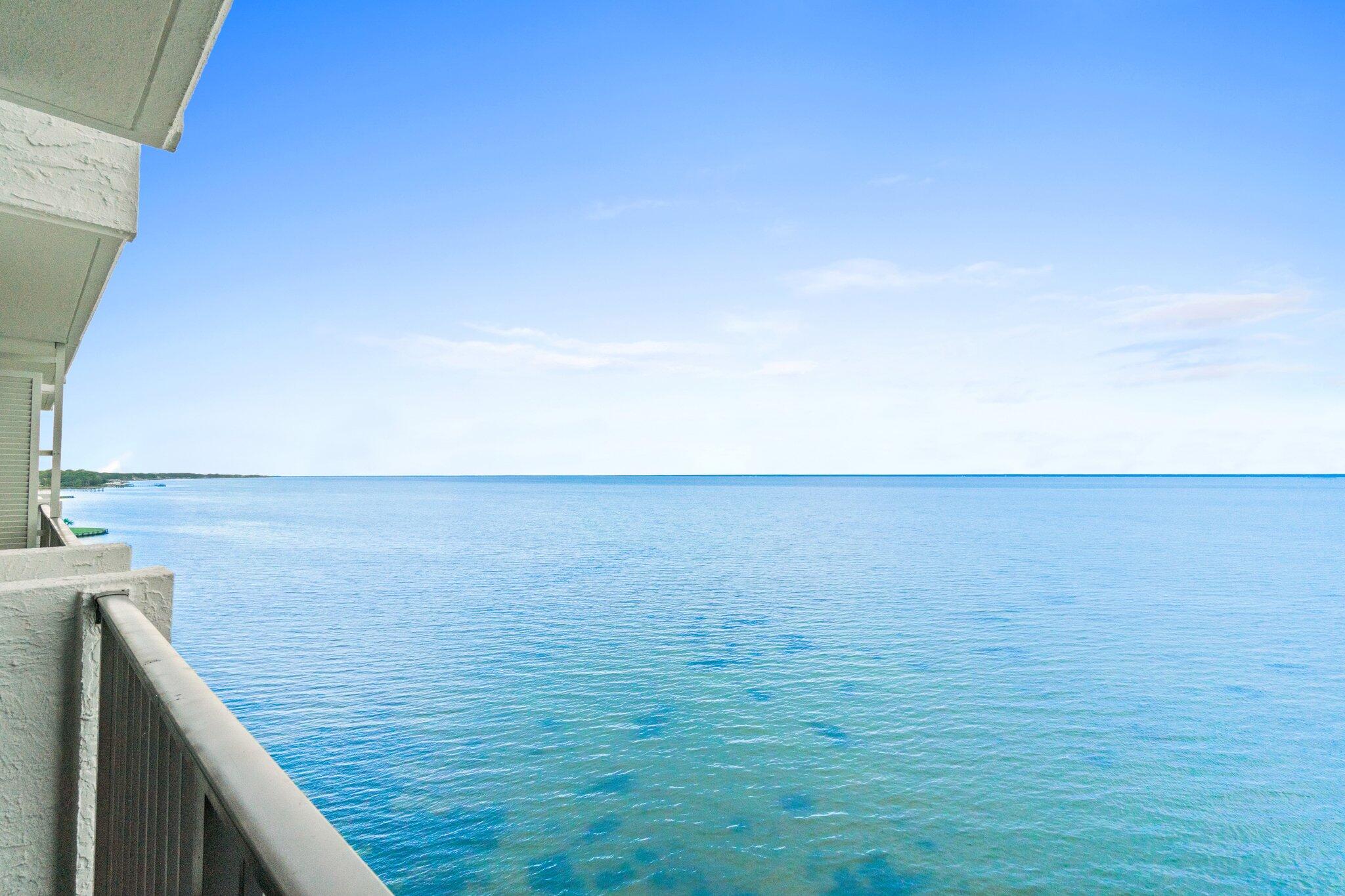 BAYSIDE CONDO SANDESTIN - Residential