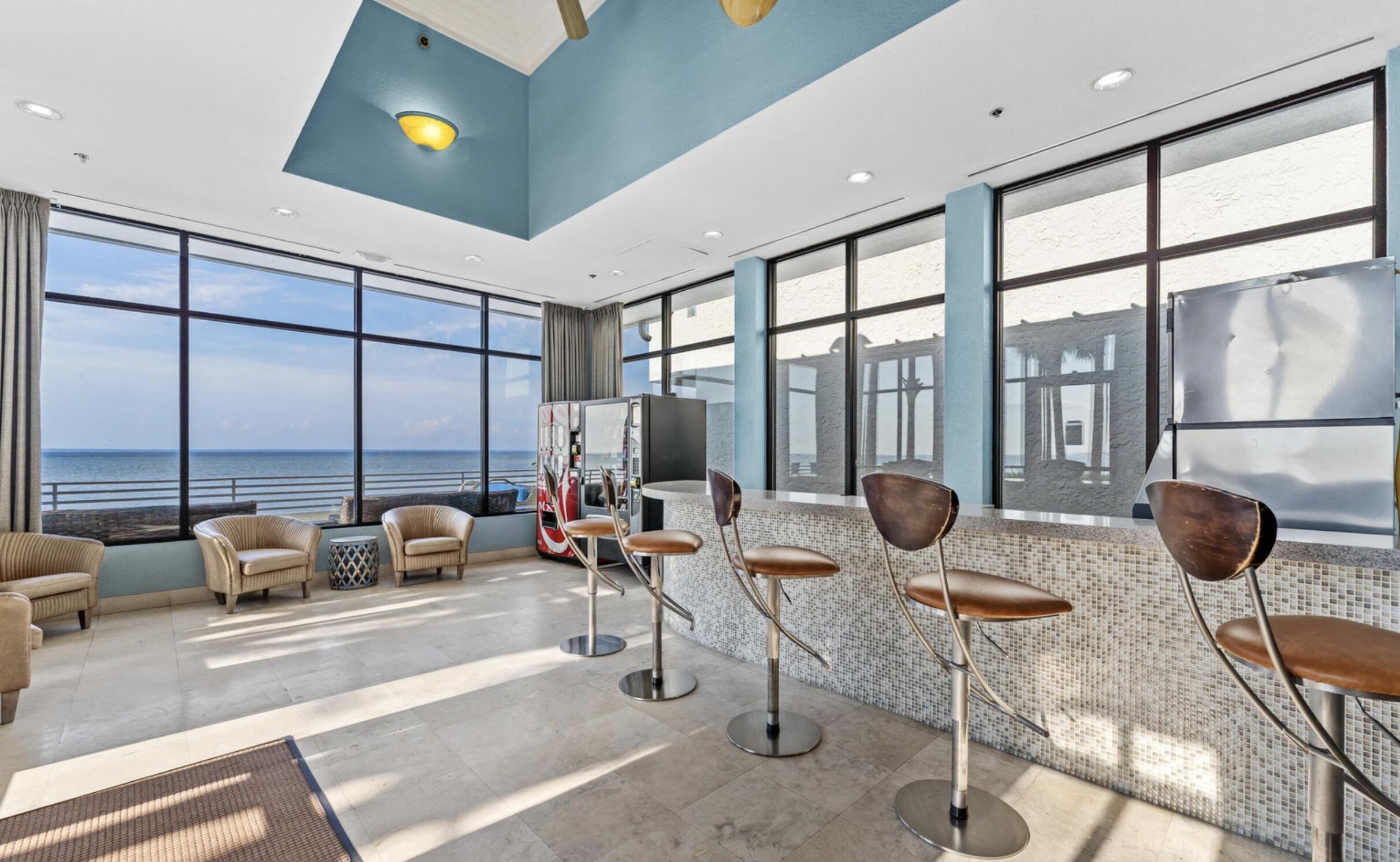 BAYSIDE CONDO SANDESTIN - Residential