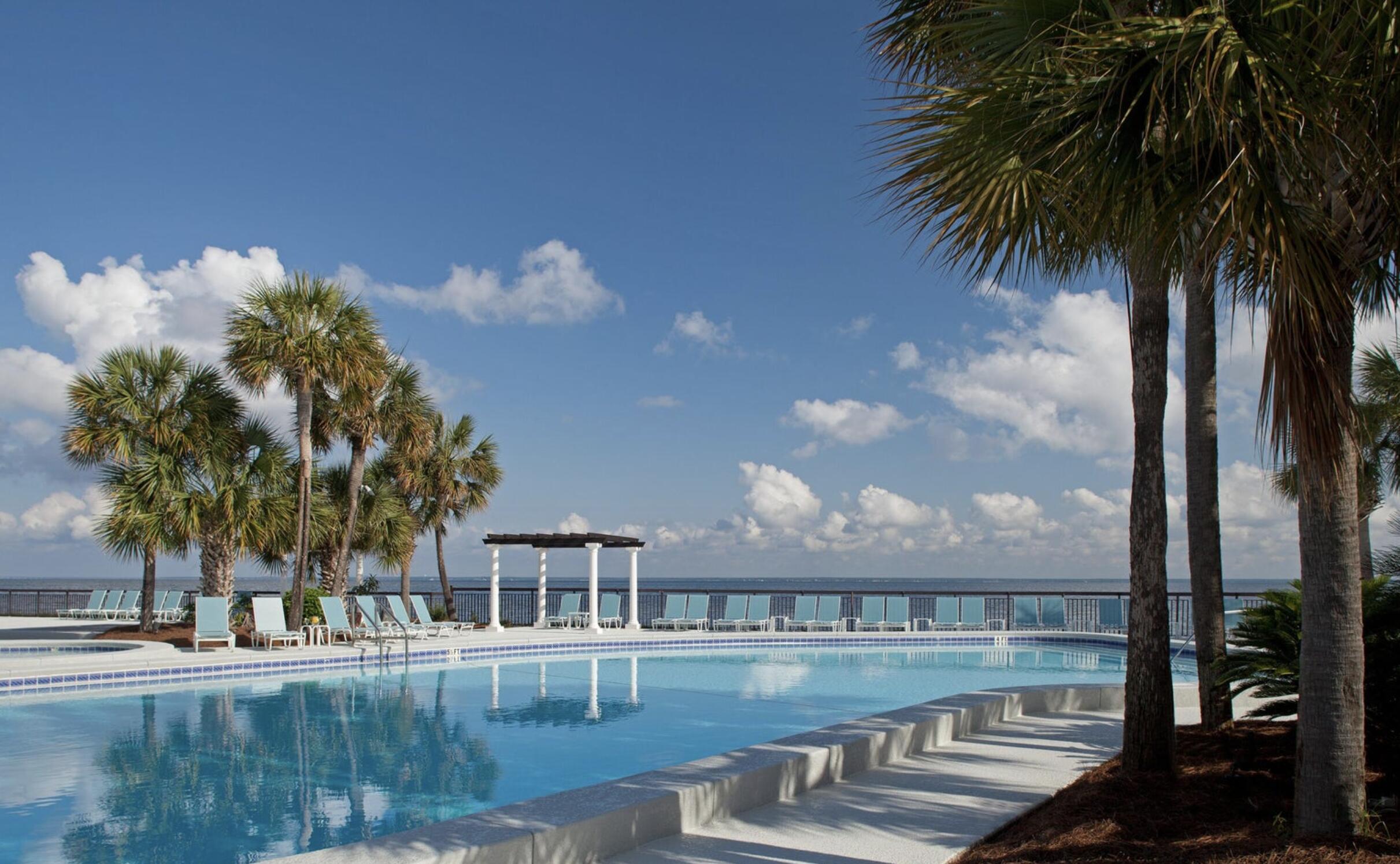 BAYSIDE CONDO SANDESTIN - Residential