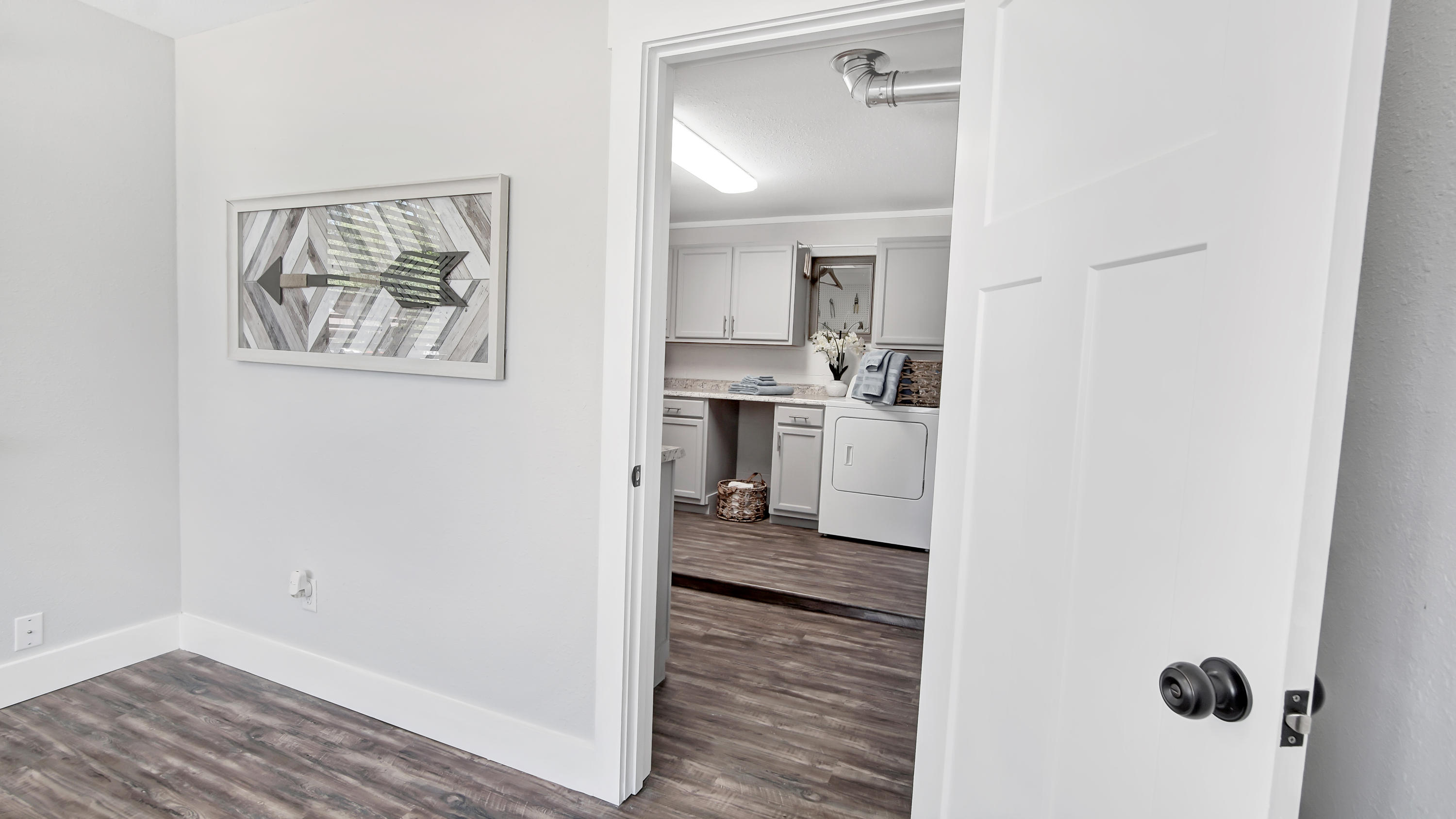 ELLIOTTS POINT 7TH ADDN - Residential