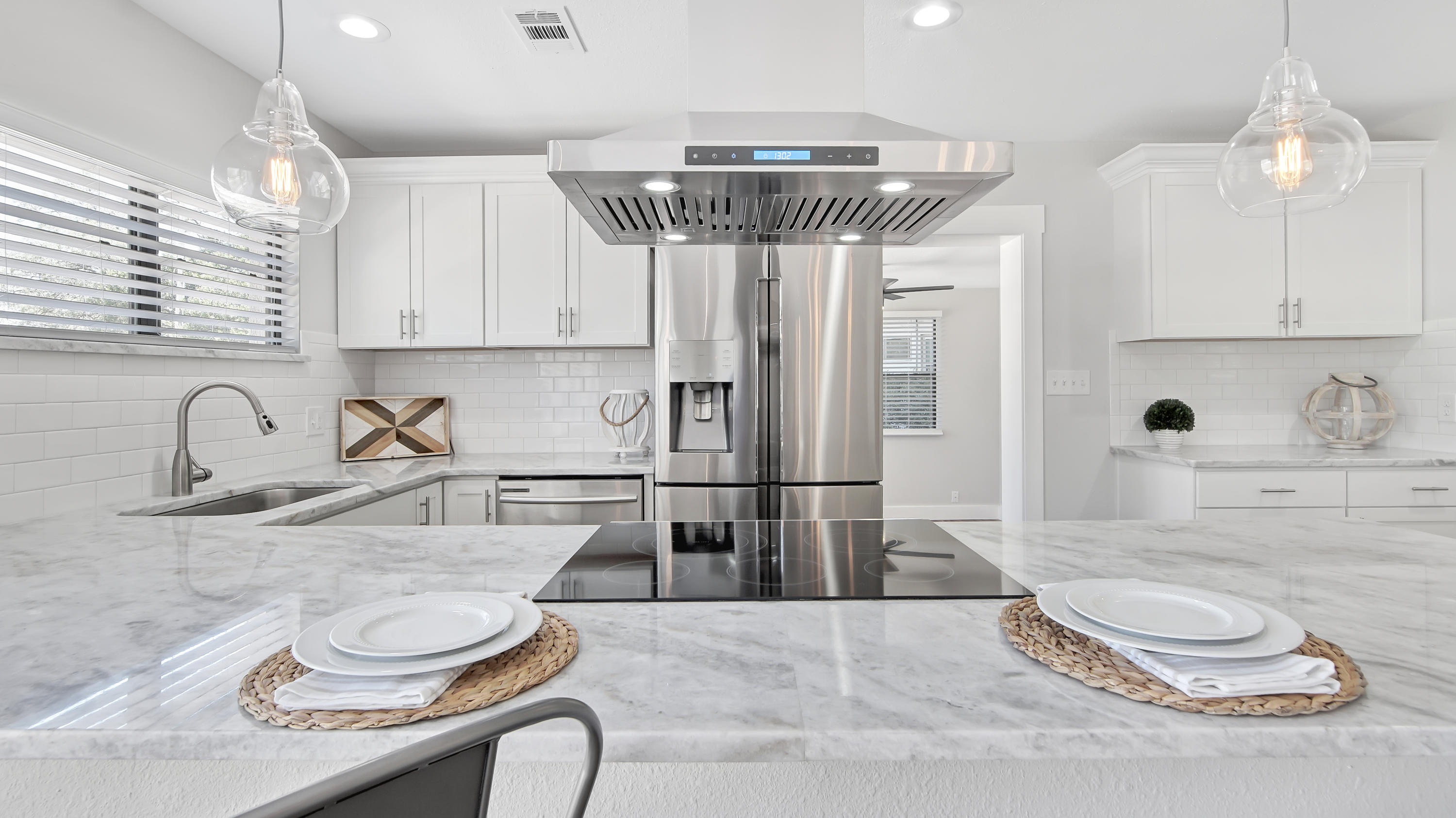 ELLIOTTS POINT 7TH ADDN - Residential