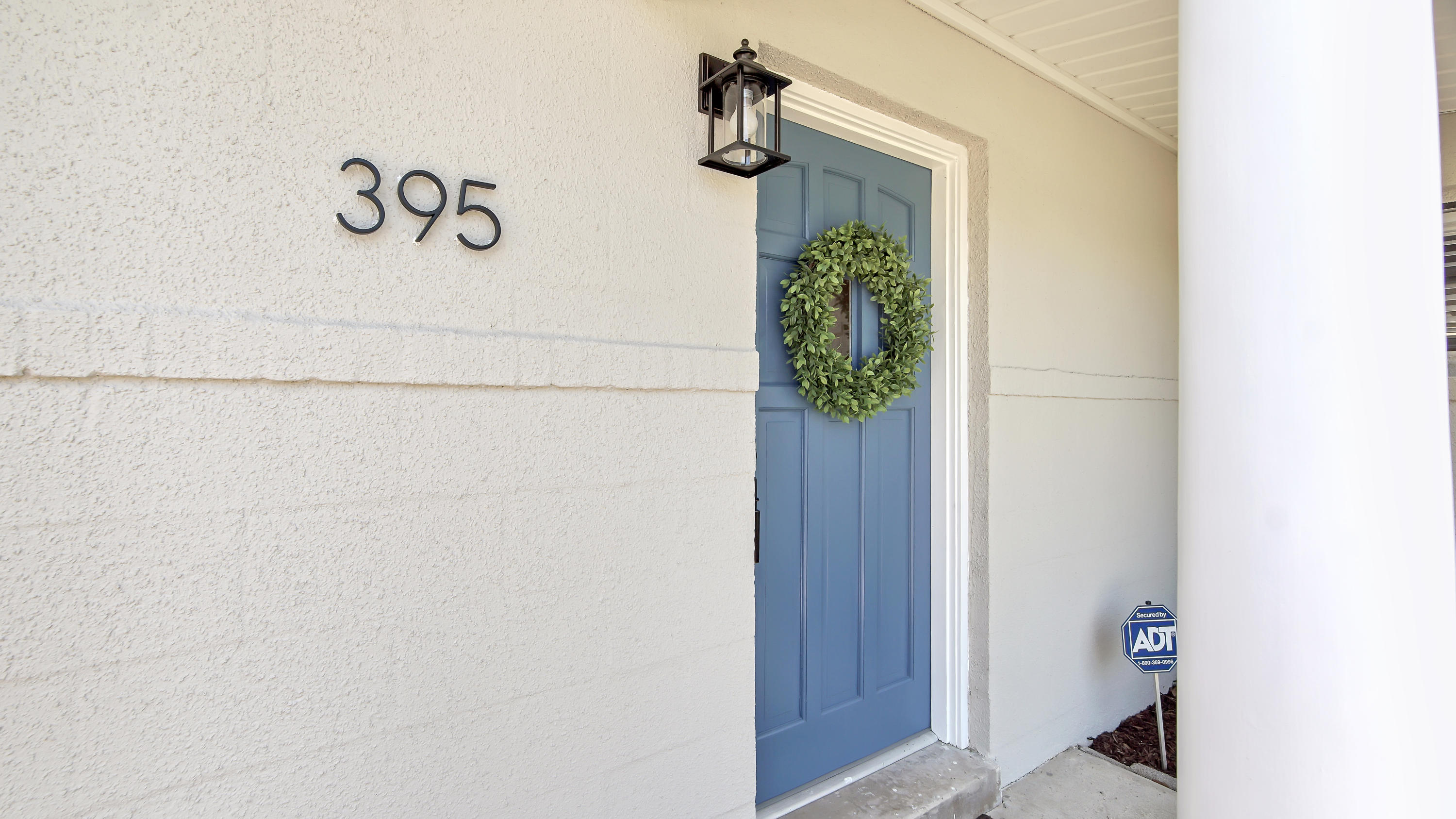 ELLIOTTS POINT 7TH ADDN - Residential