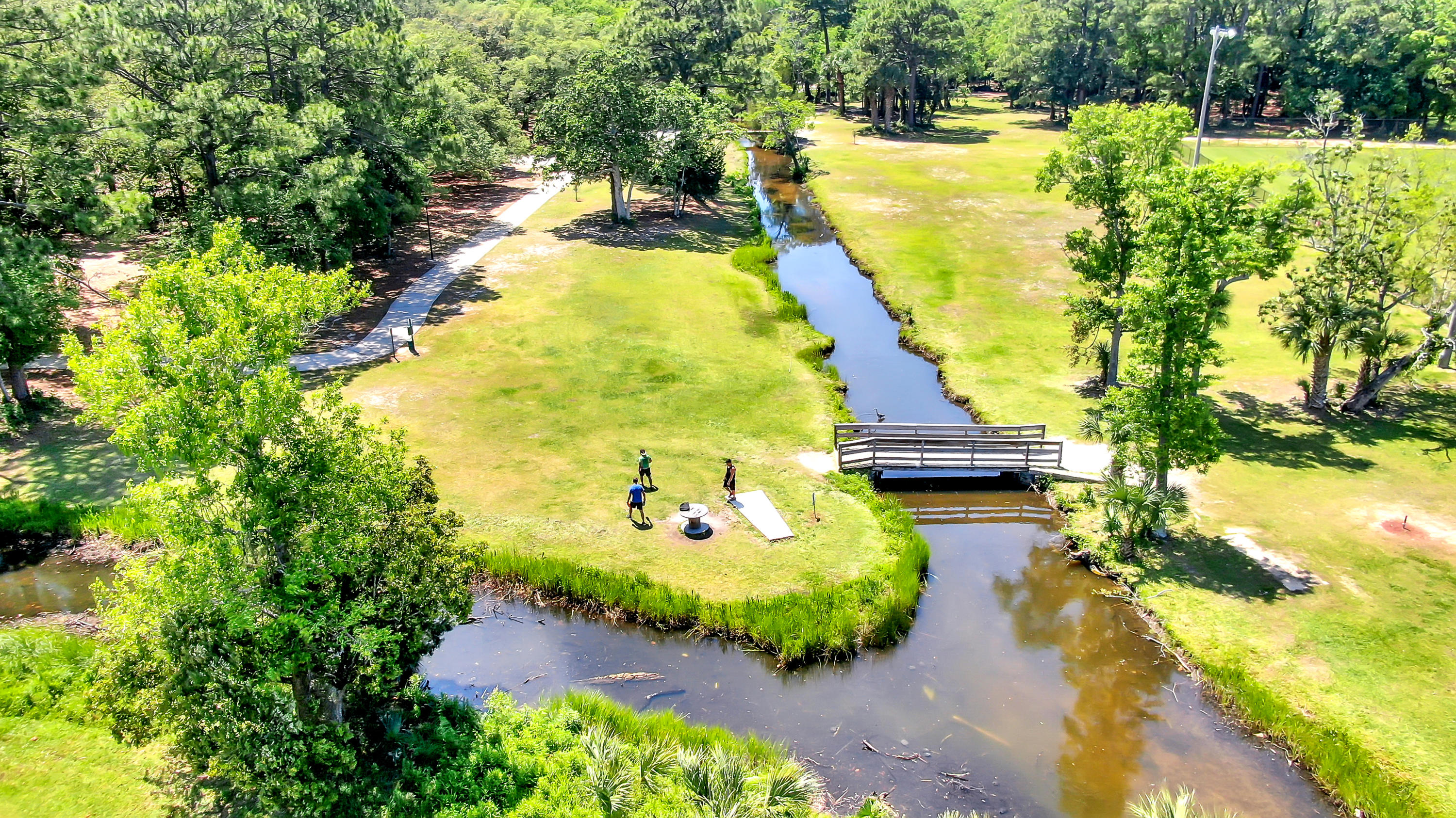 ELLIOTTS POINT 7TH ADDN - Residential