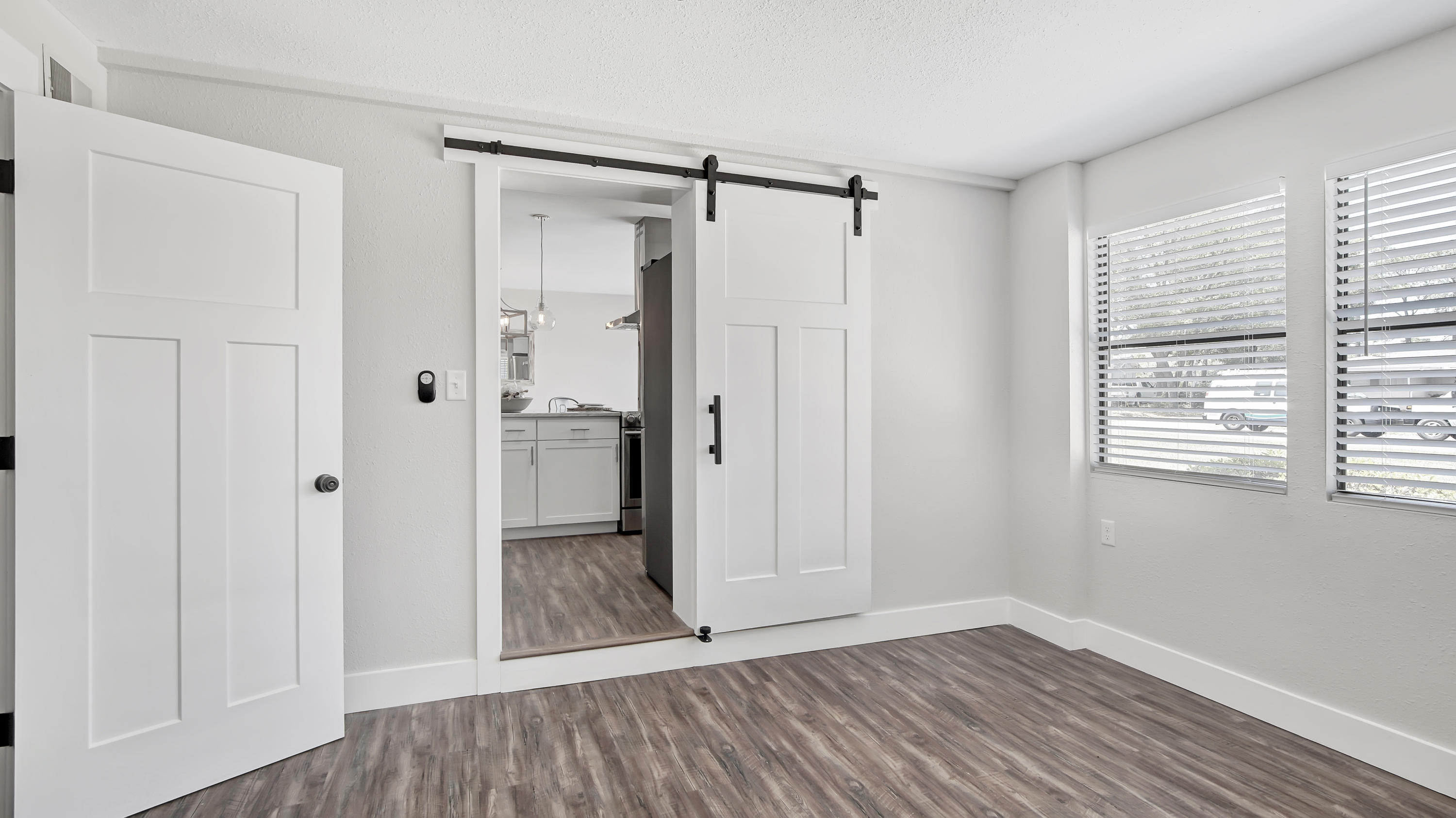 ELLIOTTS POINT 7TH ADDN - Residential