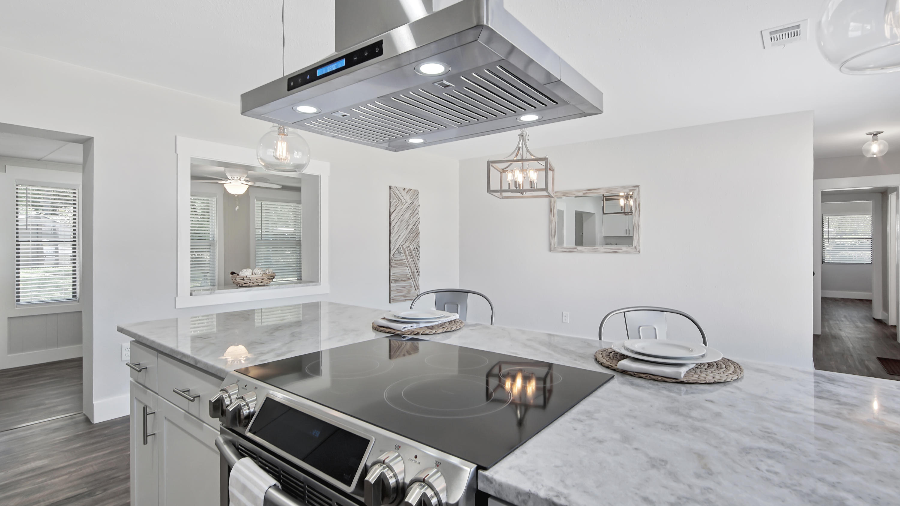 ELLIOTTS POINT 7TH ADDN - Residential