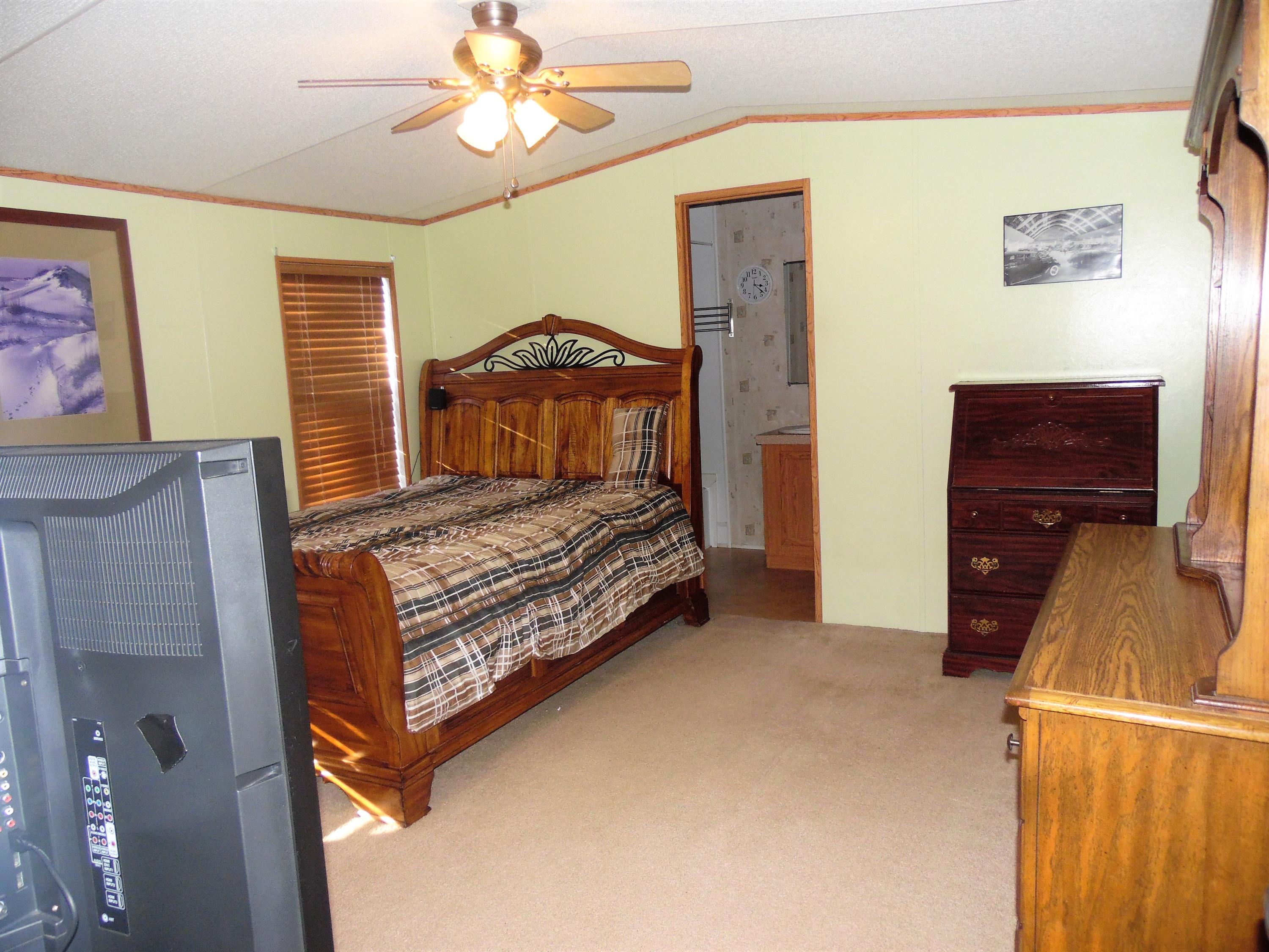 OAKWOOD HILLS UNIT 5 - Residential