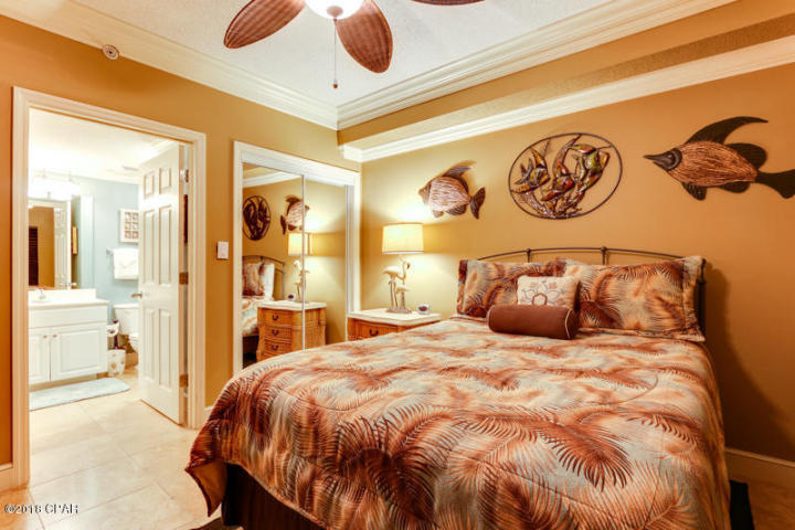 MAJESTIC BEACH TOWERS I - Residential