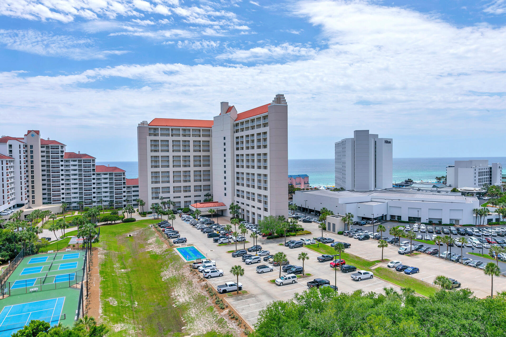 SUMMIT AT TOPS'L (THE) - Residential