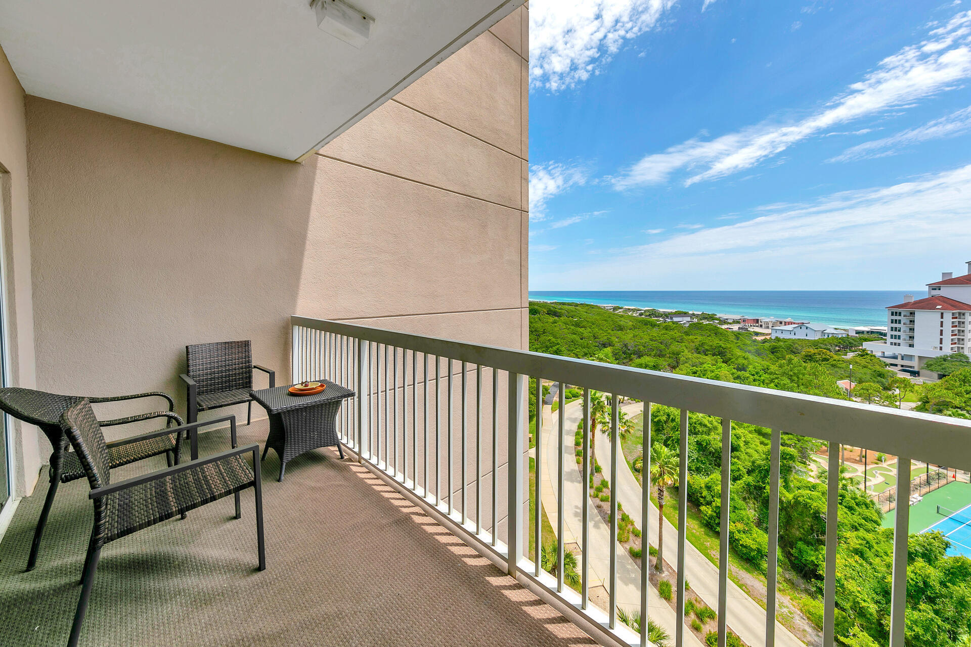 SUMMIT AT TOPS'L (THE) - Residential