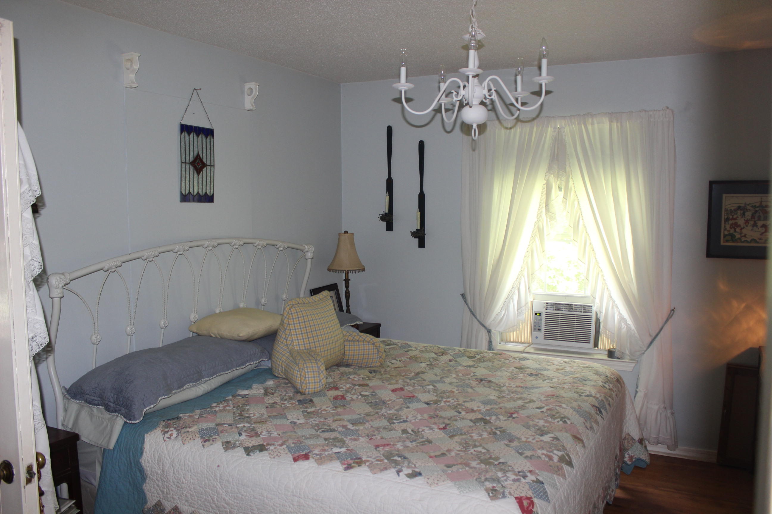 Earl Campbell Rd - Farm