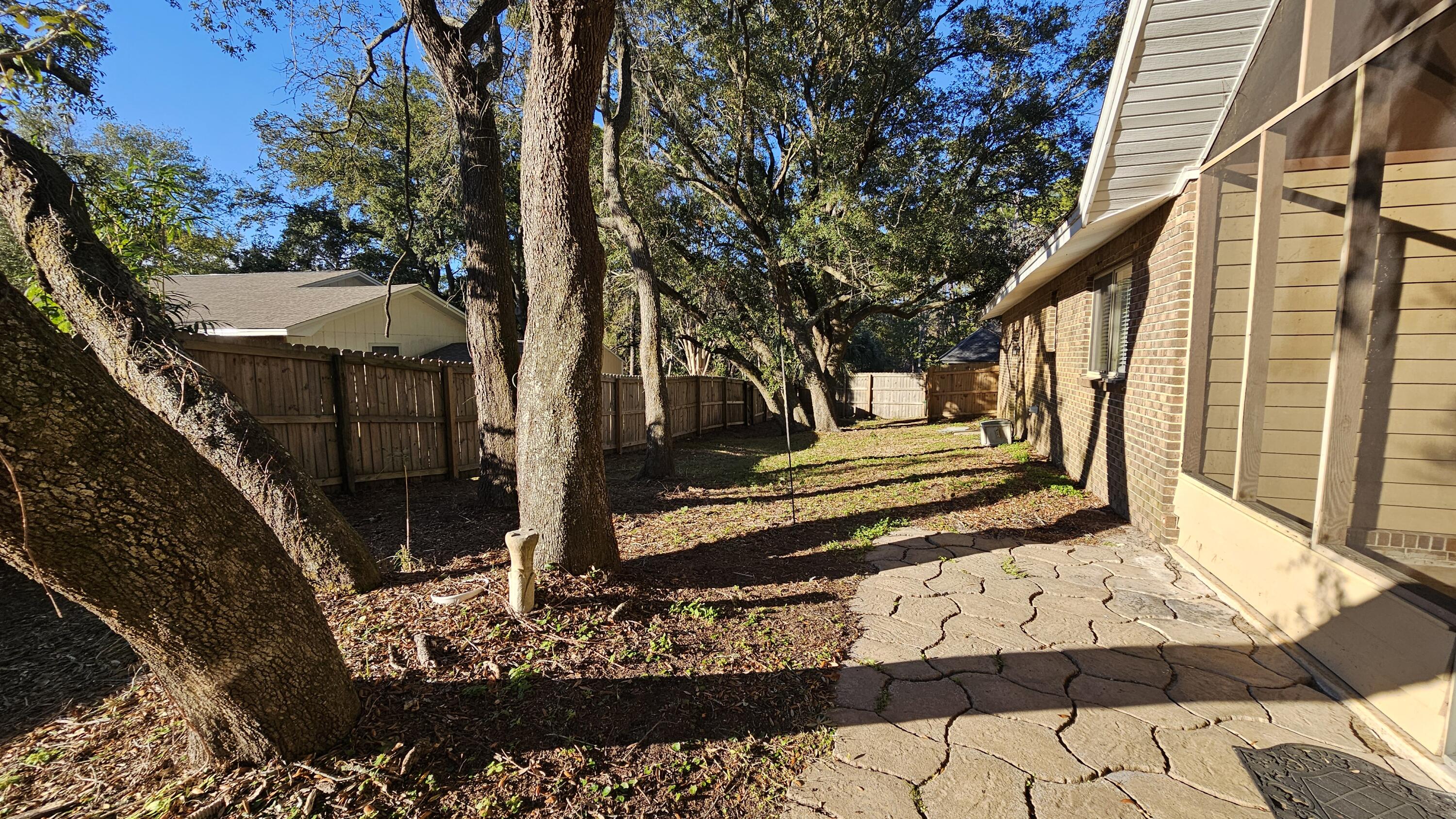 WHISPER BAY - Residential Lease