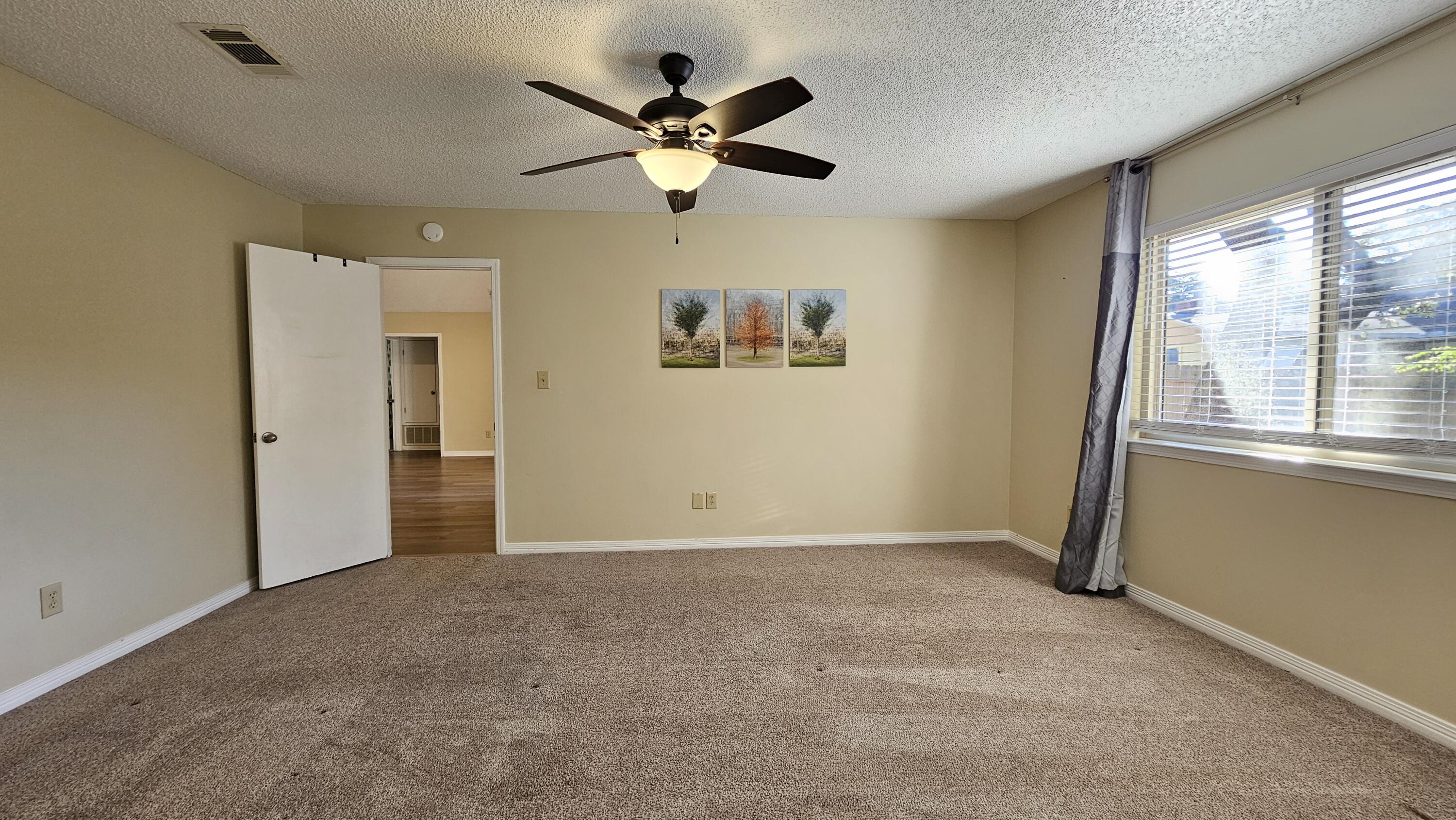WHISPER BAY - Residential Lease