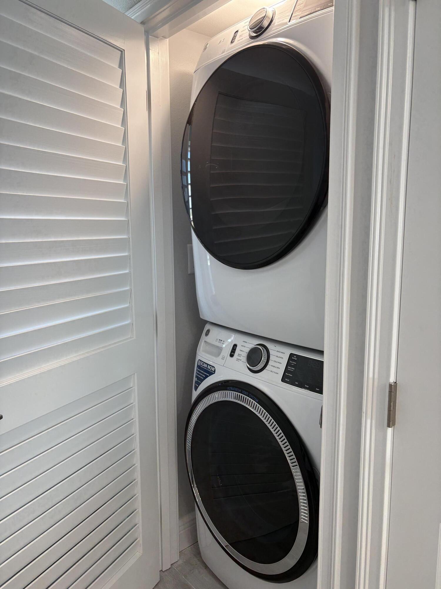 EDGEWATER BEACH CONDO PH 1 - Residential