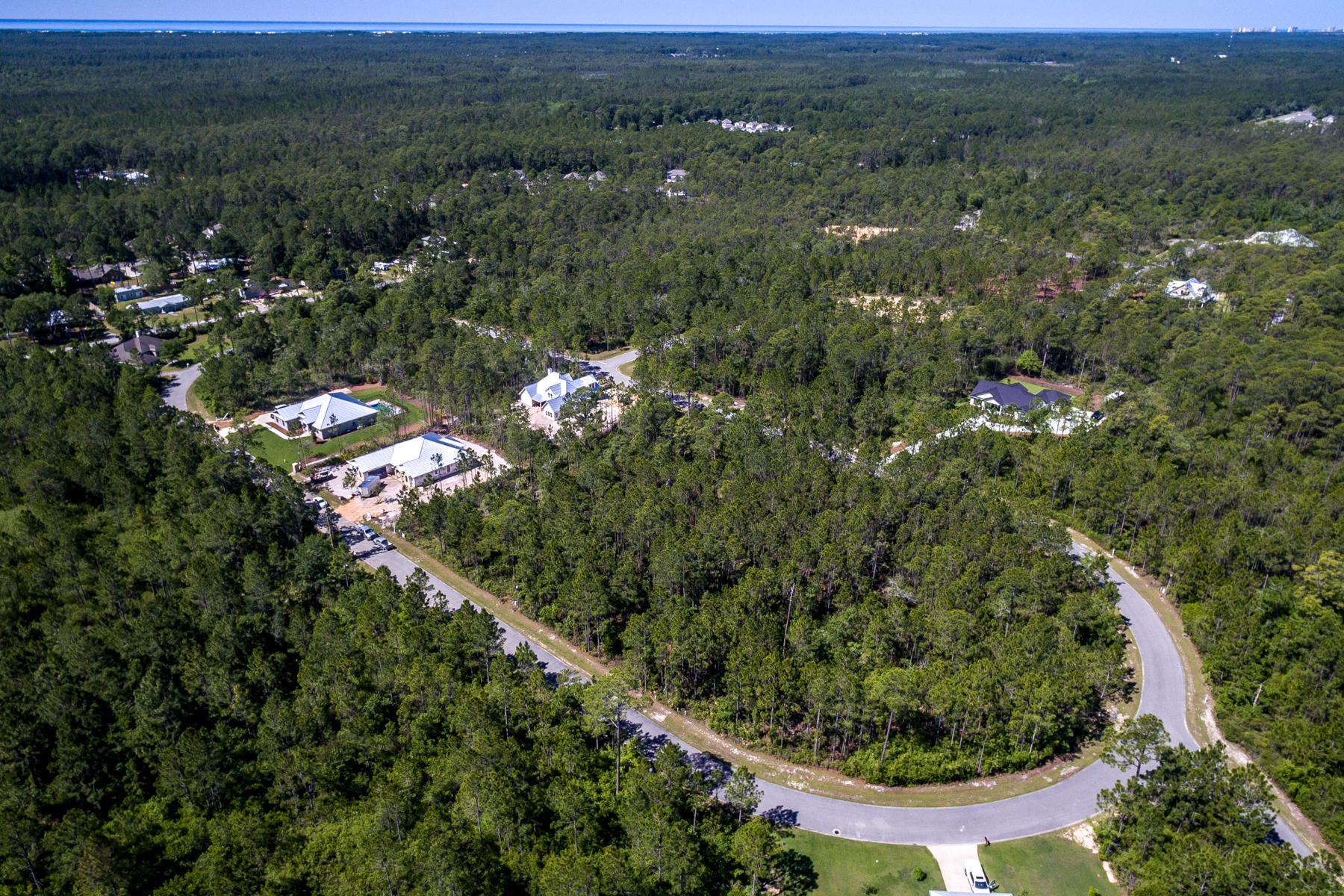 SECLUSION BAY - Land