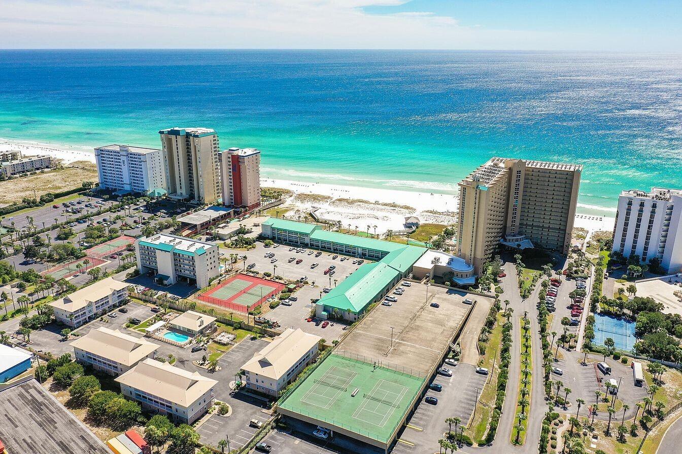 ST MARTIN BEACHWALK PH 2 - Residential