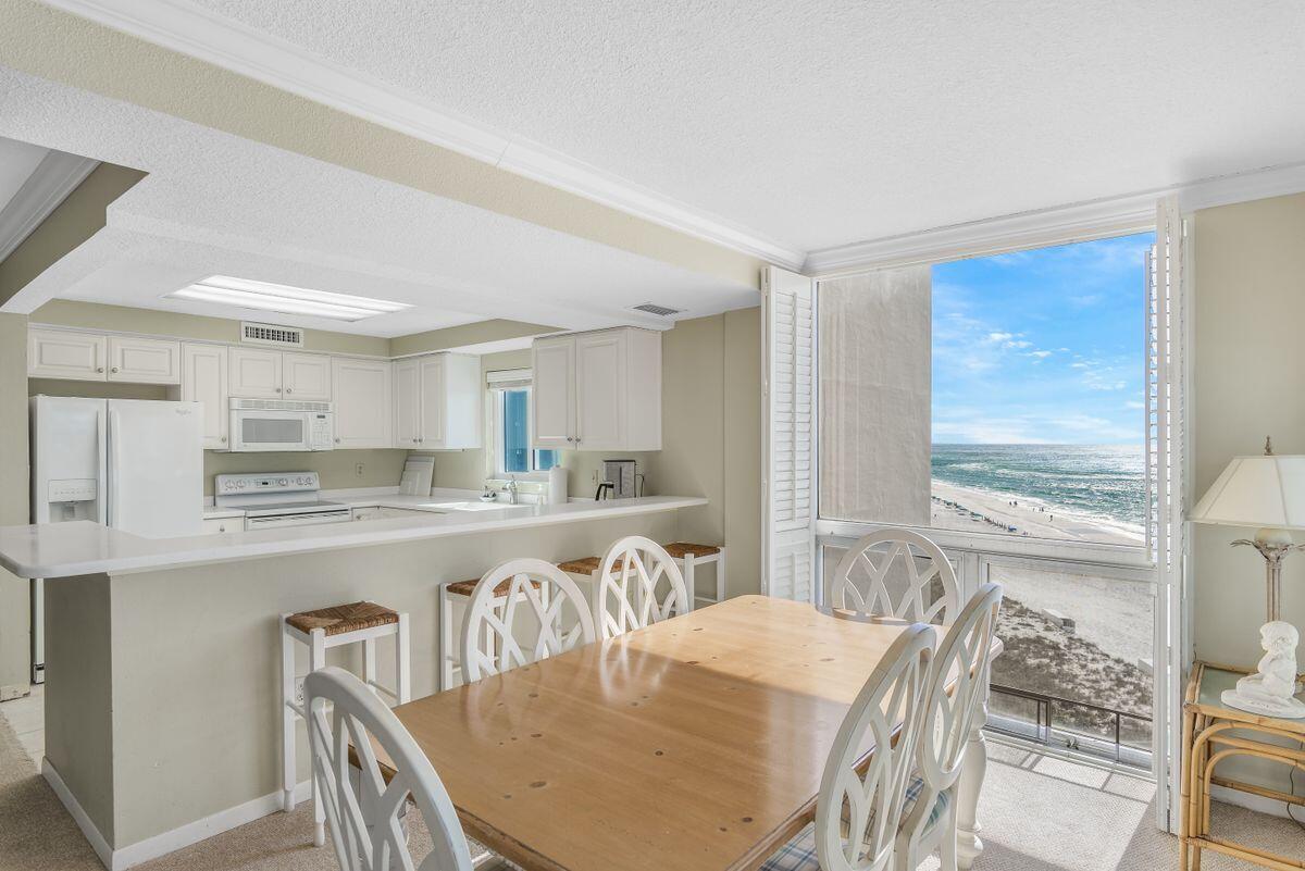 SHORELINE TOWERS 2 - Residential