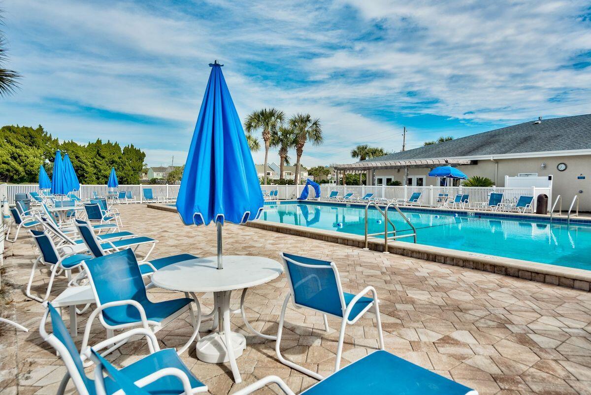 SHORELINE TOWERS 2 - Residential