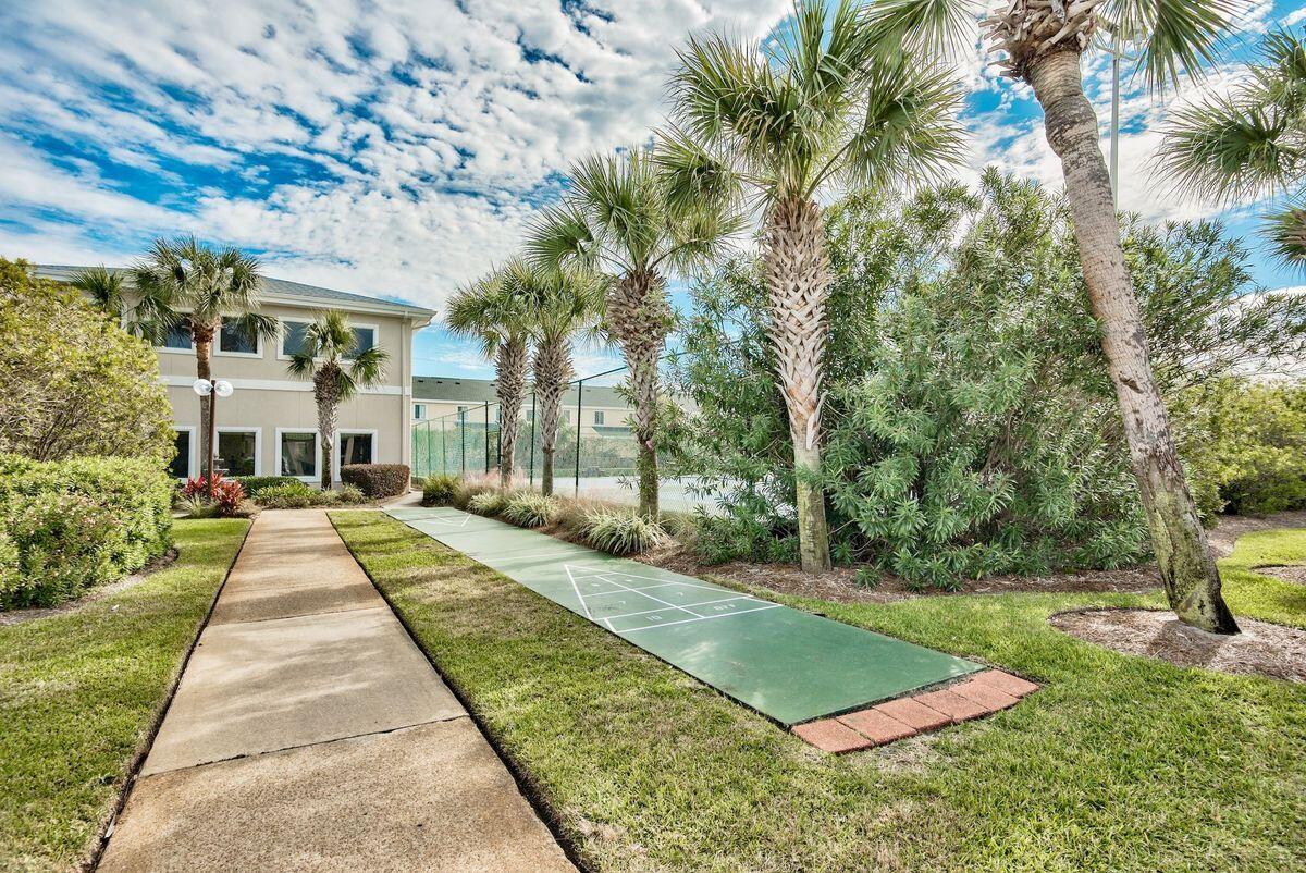 SHORELINE TOWERS 2 - Residential