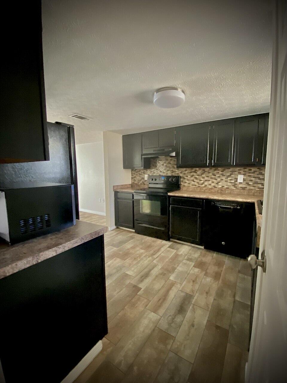 WINTERHAVEN S/D - Residential Lease