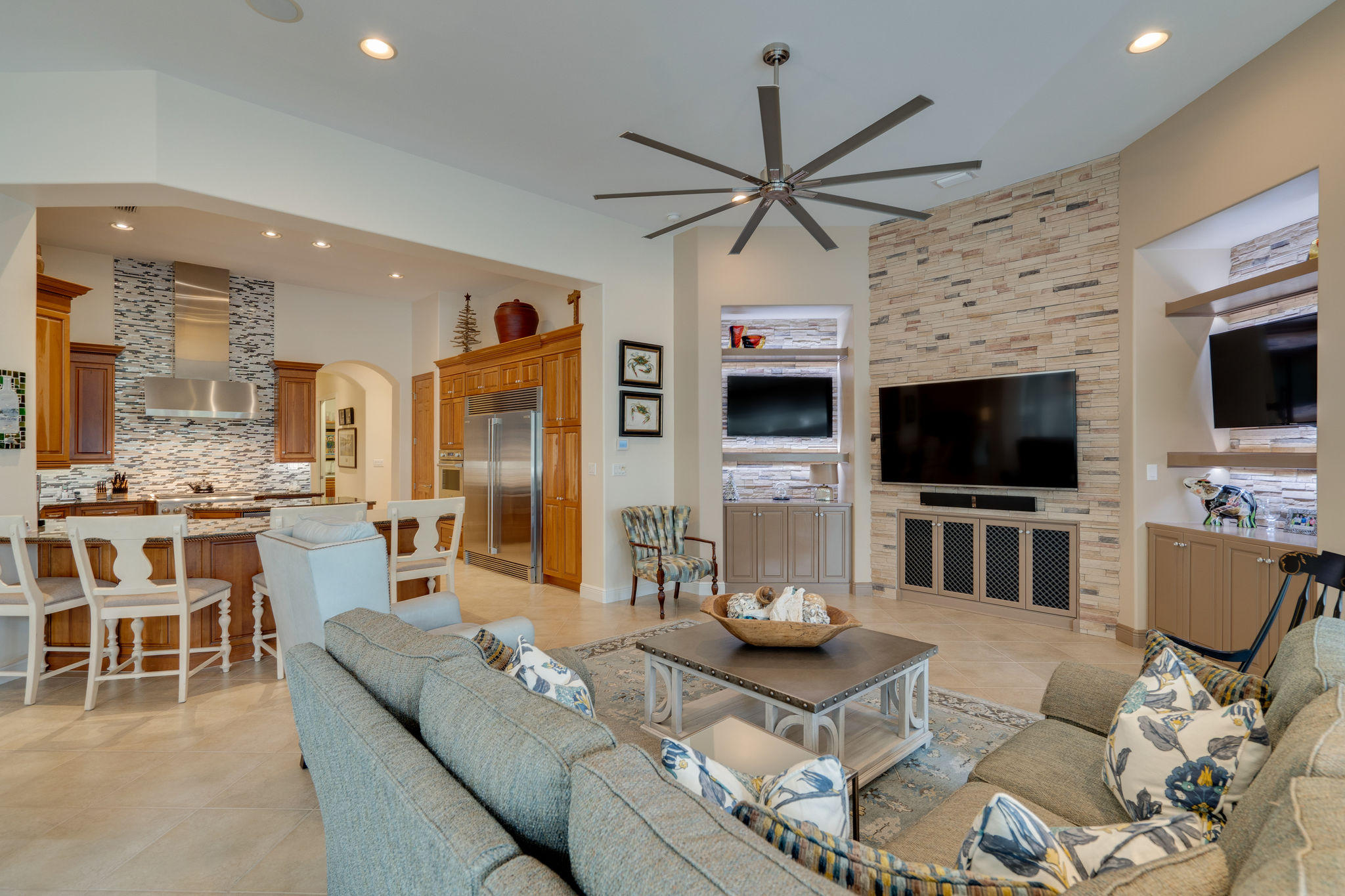 Burnt Pine - Residential