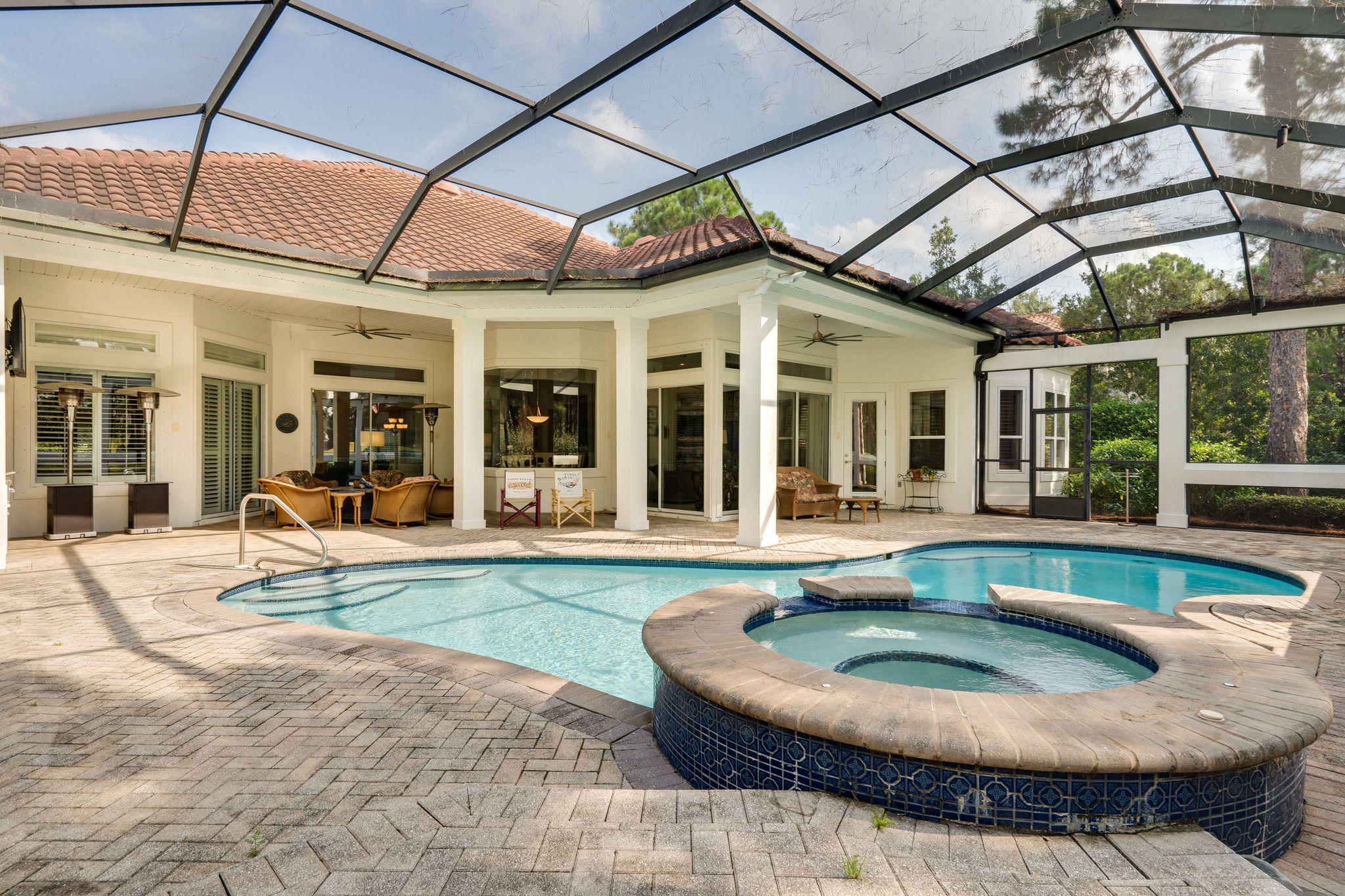 Burnt Pine - Residential