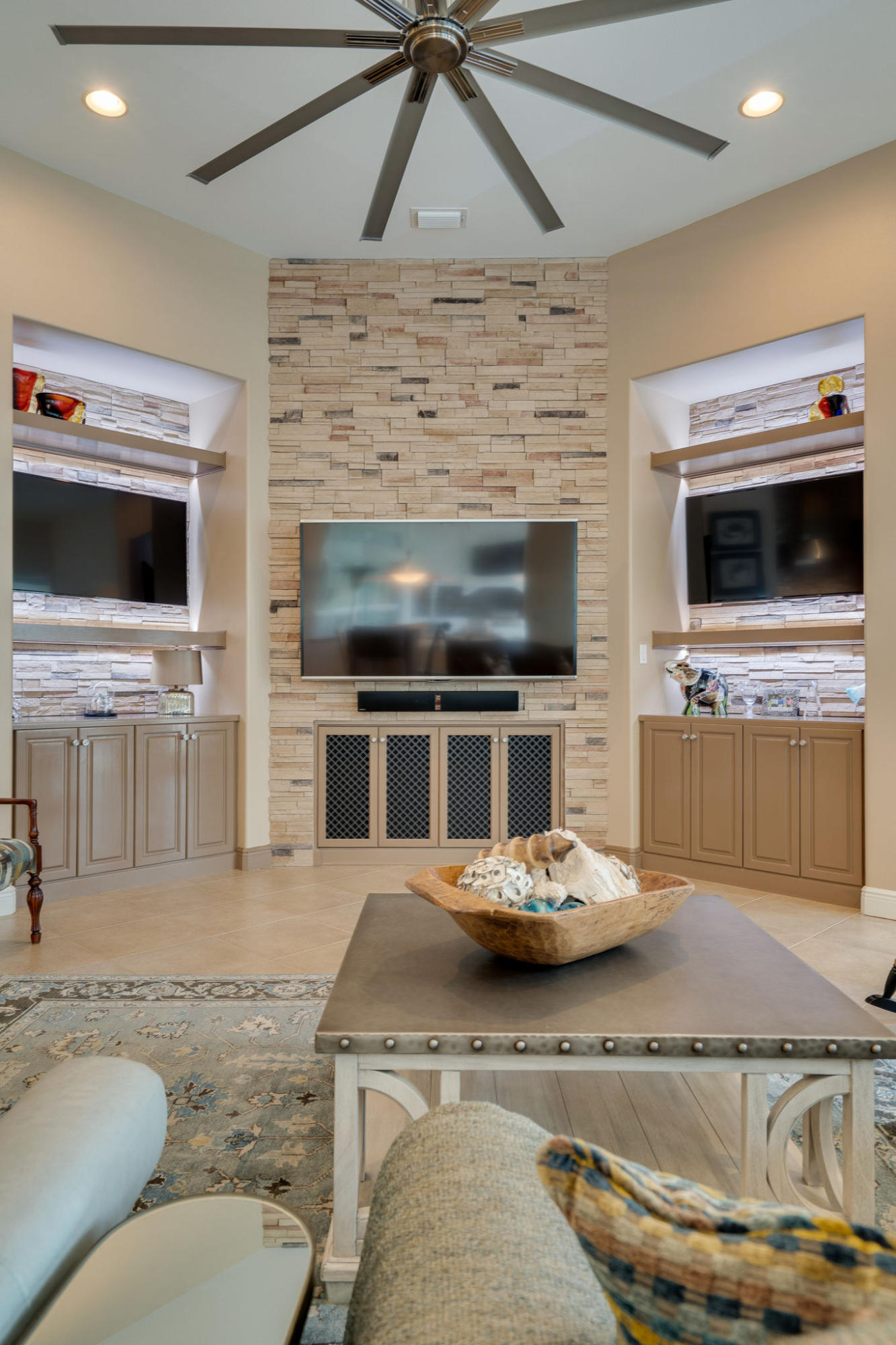 Burnt Pine - Residential