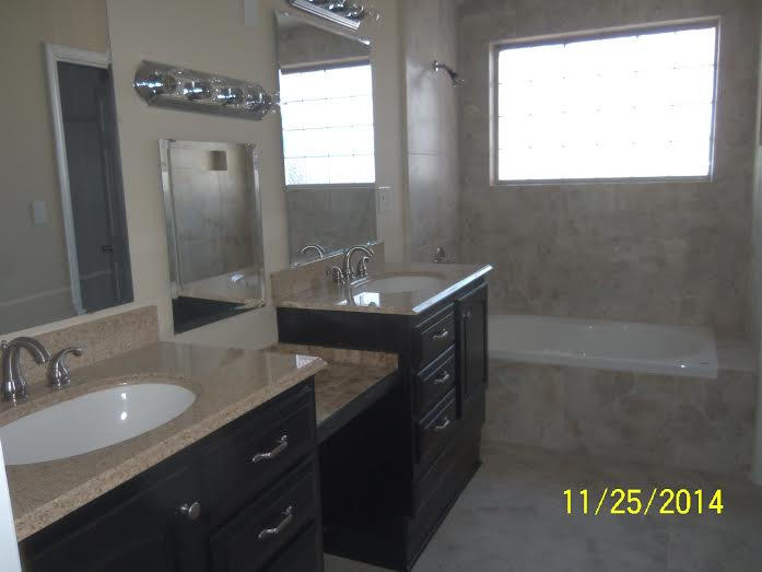 COURT DEL MAR - Residential