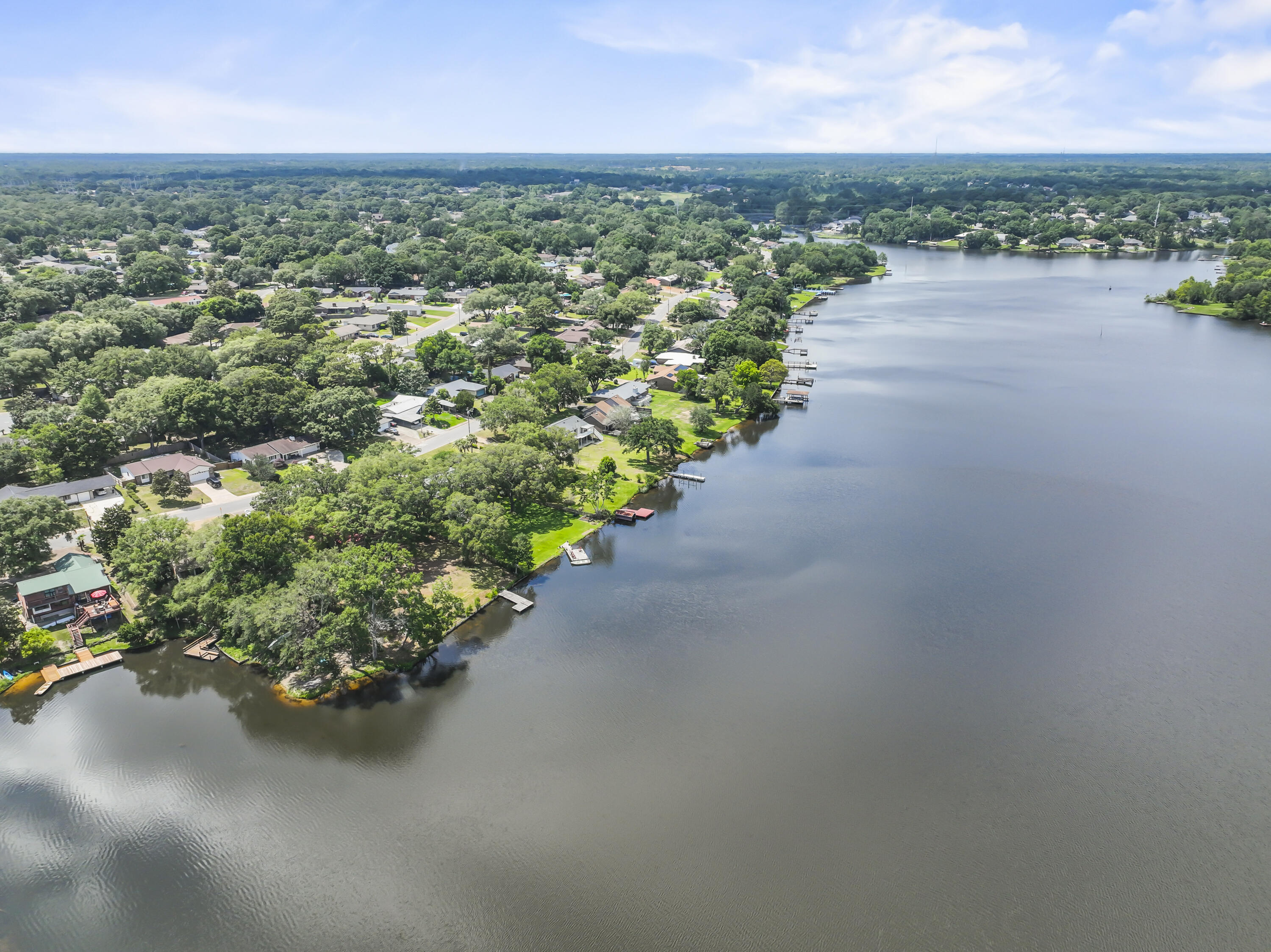 CRESCENT LAKE WEST UNIT 1 - Residential