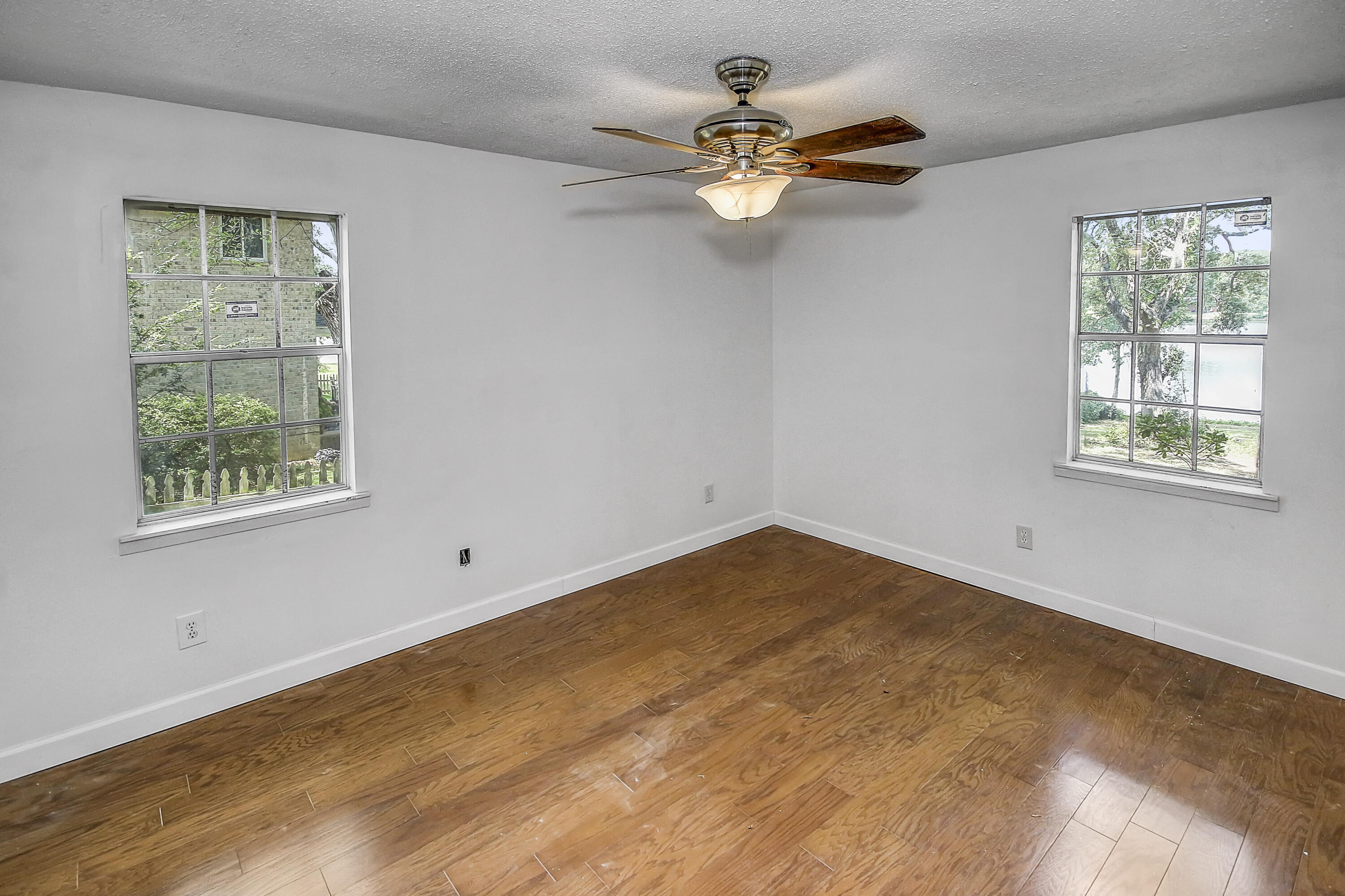 CRESCENT LAKE WEST UNIT 1 - Residential
