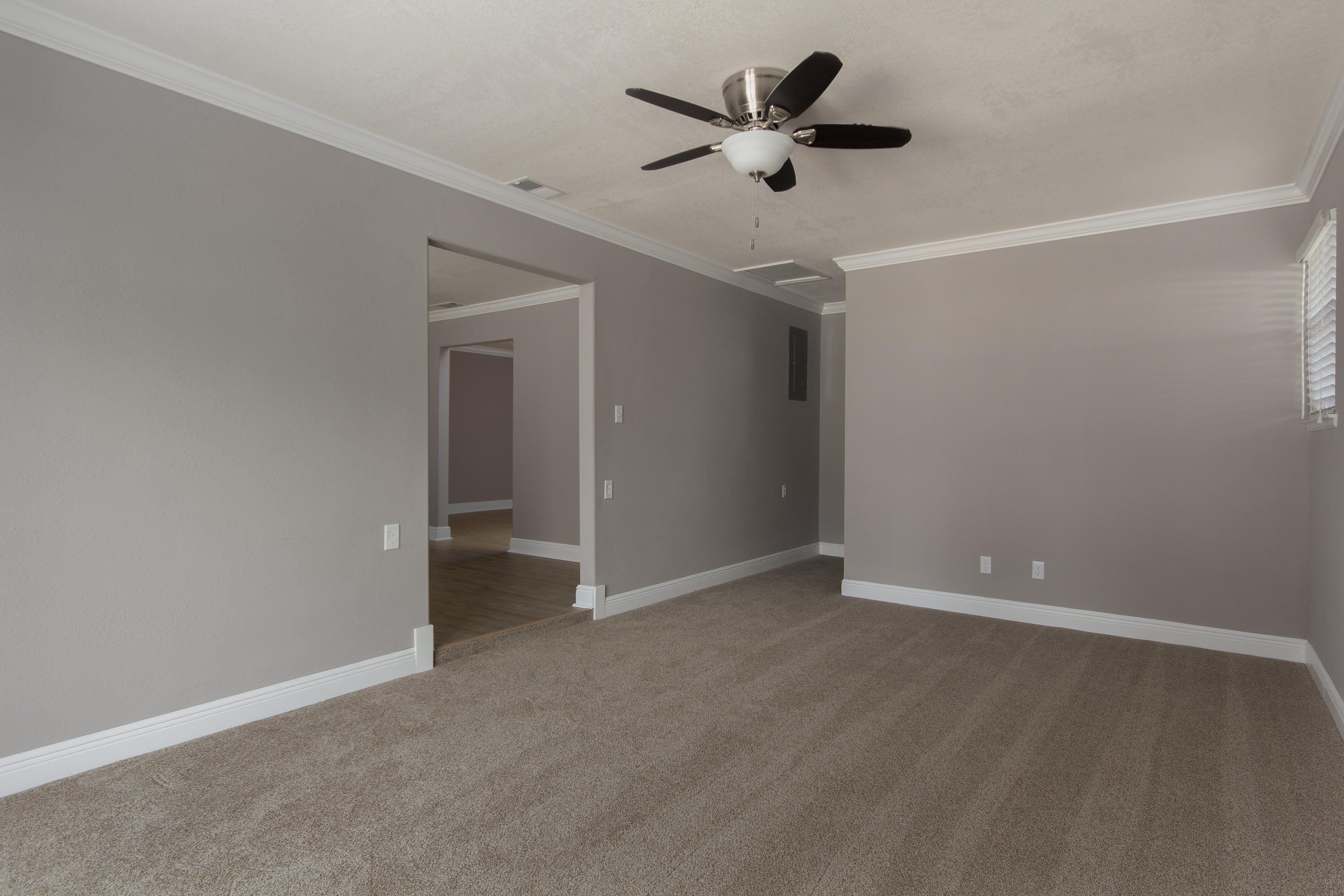 WYNNEHAVEN BCH EST 1ST LOT 17 BLK 2 - Residential