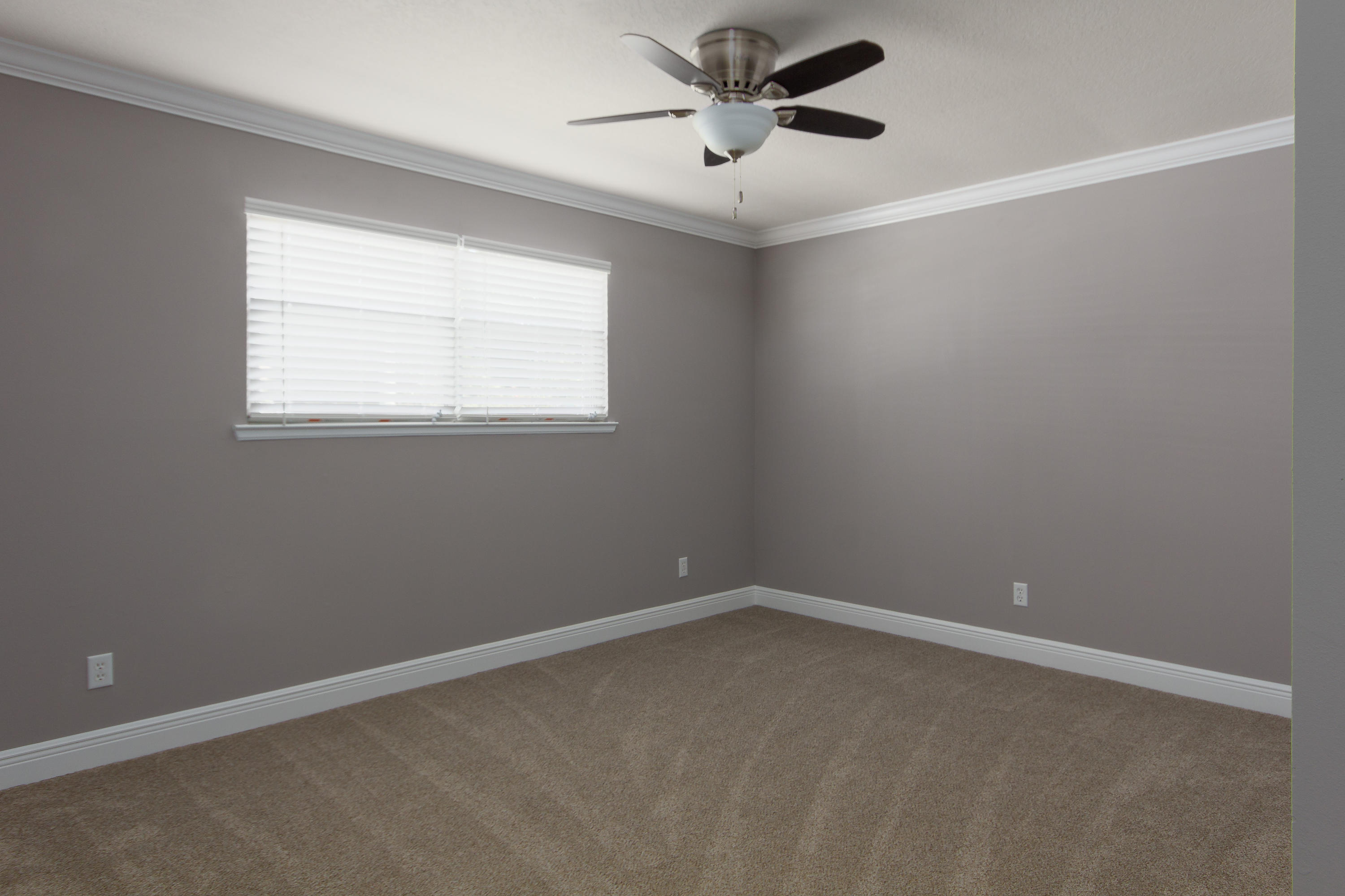 WYNNEHAVEN BCH EST 1ST LOT 17 BLK 2 - Residential