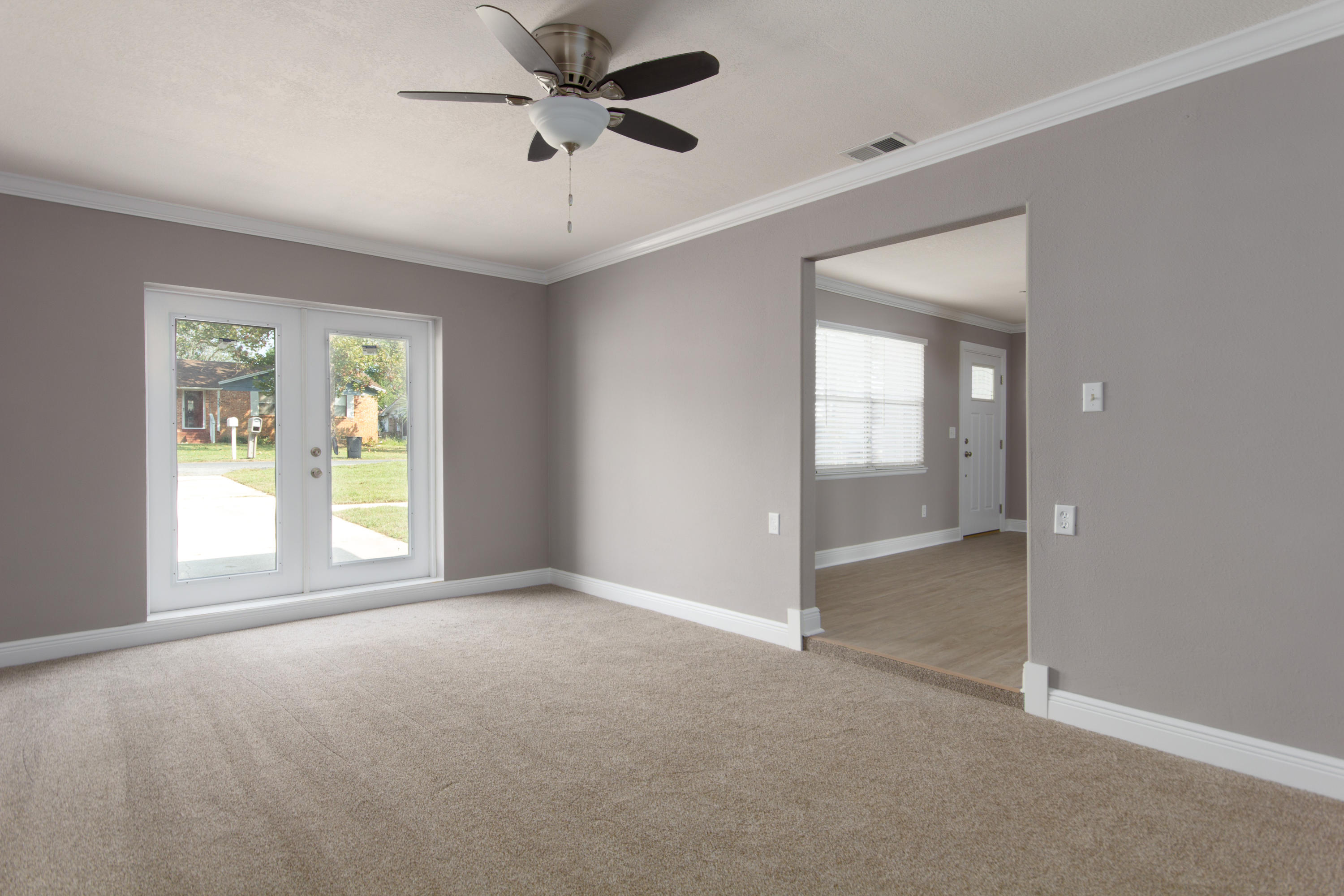 WYNNEHAVEN BCH EST 1ST LOT 17 BLK 2 - Residential